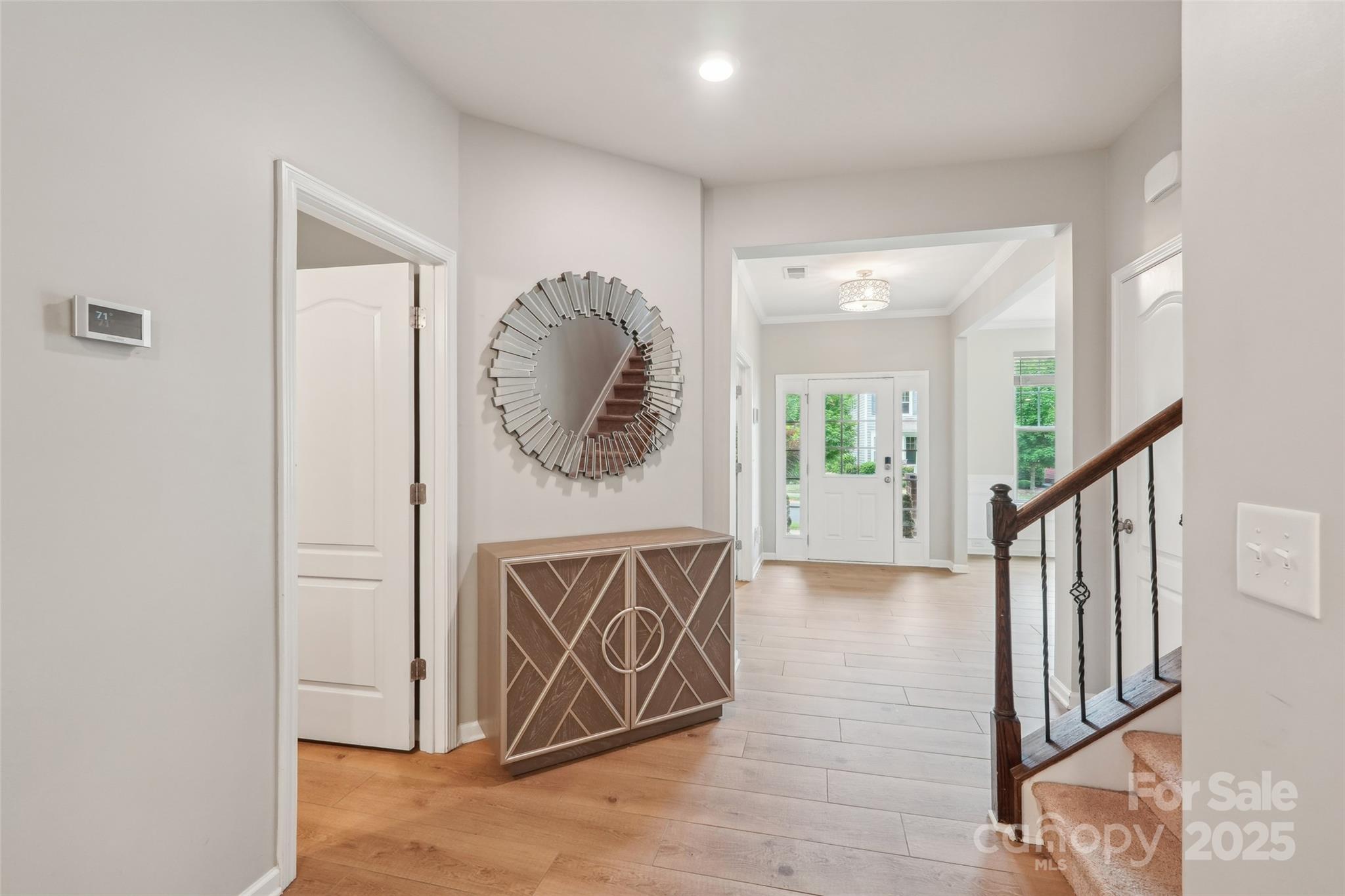 5812 Dinsmore Lane