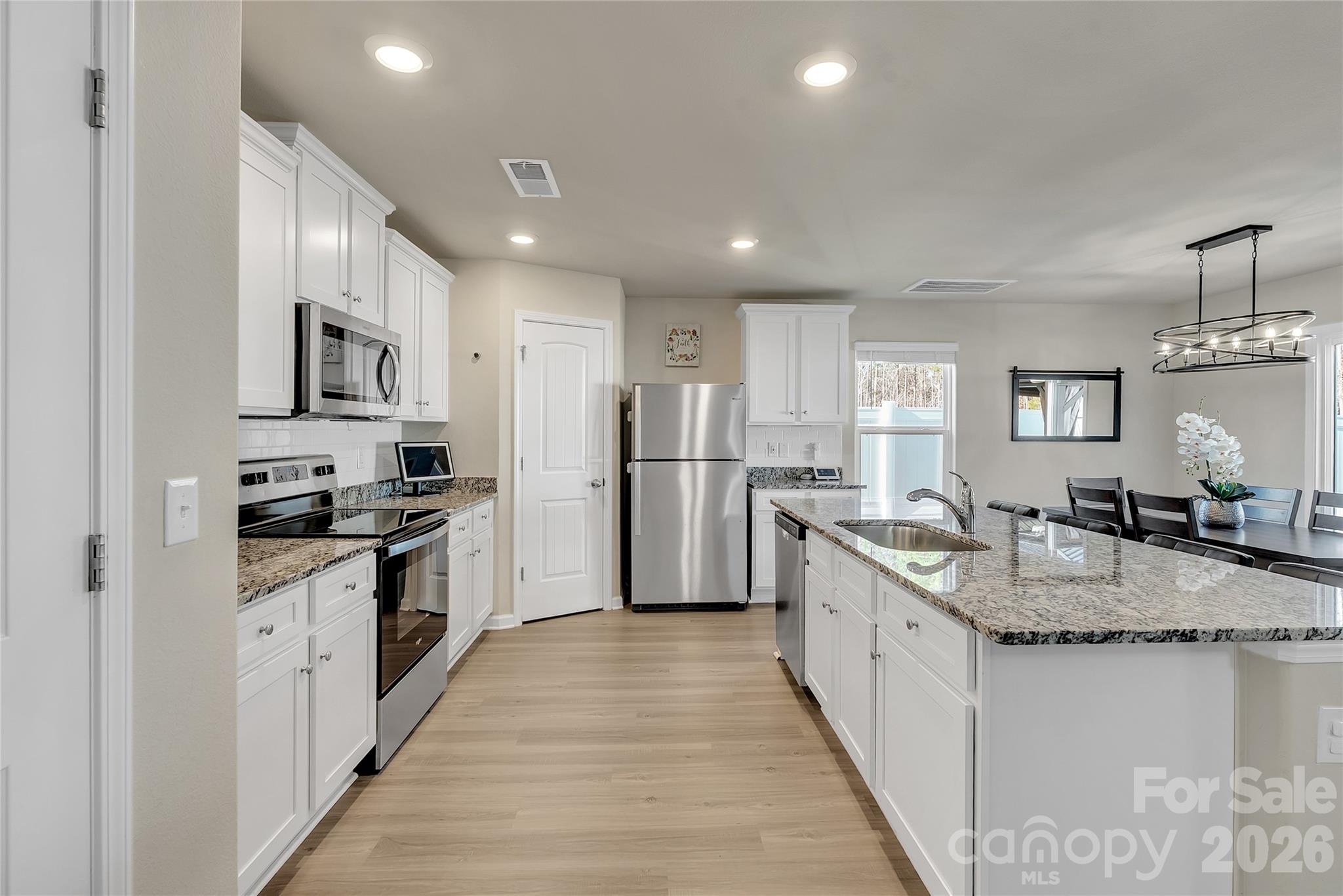 Knights Bridge - Residential