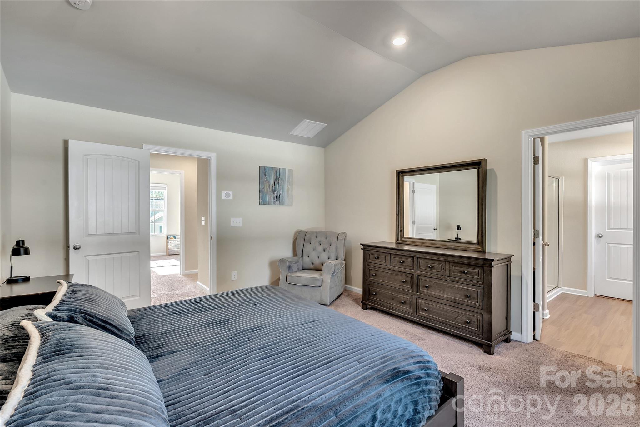 Knights Bridge - Residential