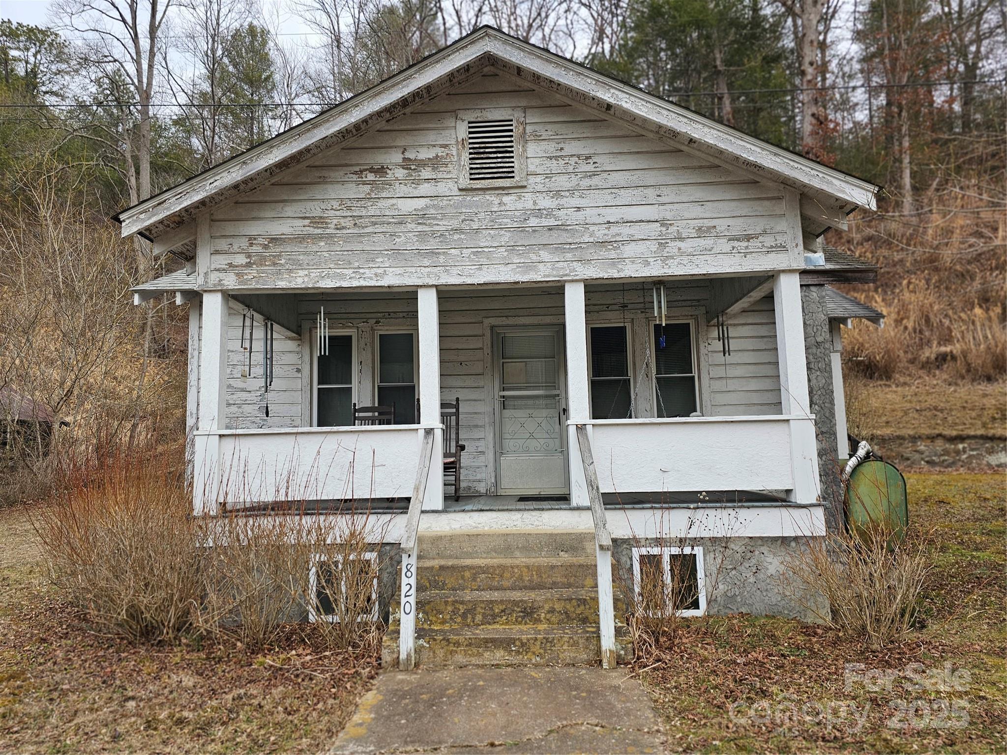 1820 Grapevine Road