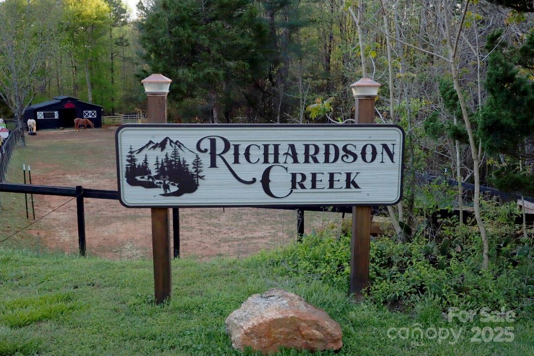 00 Richardson Creek Lane