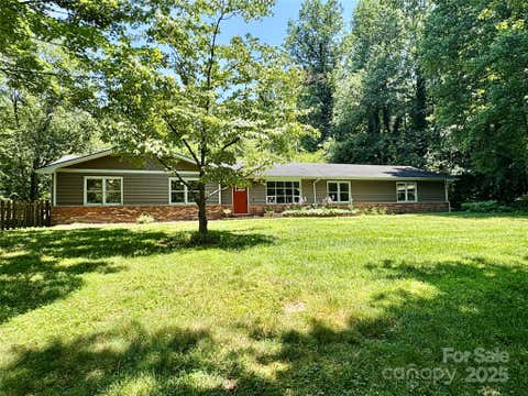 Photo for 102 Prestwick Drive 10