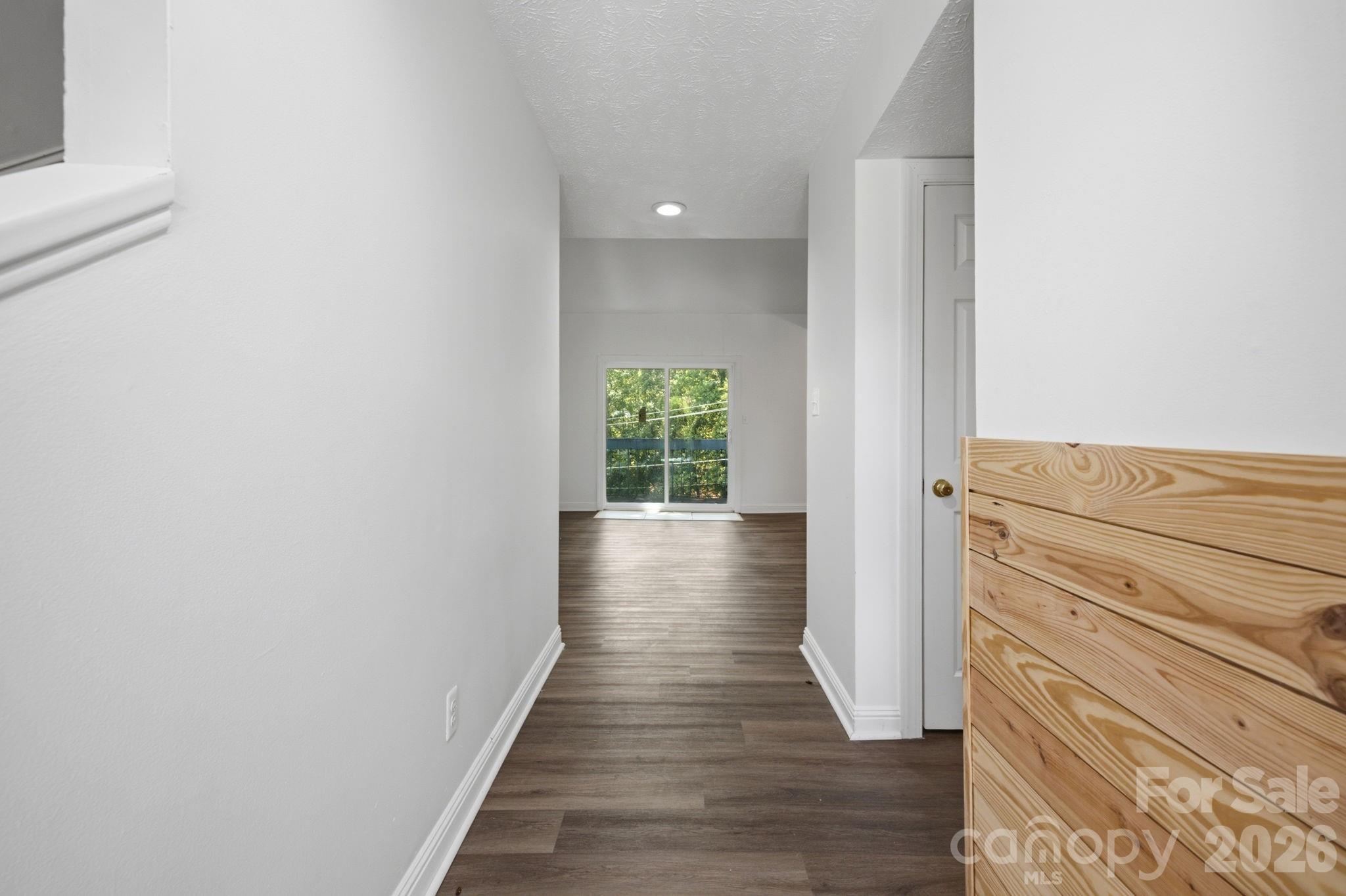 1050 21st Avenue NW 6