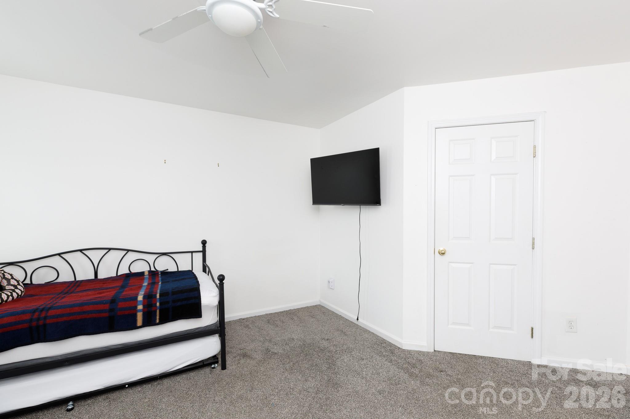 Sunset Point Townhomes - Residential