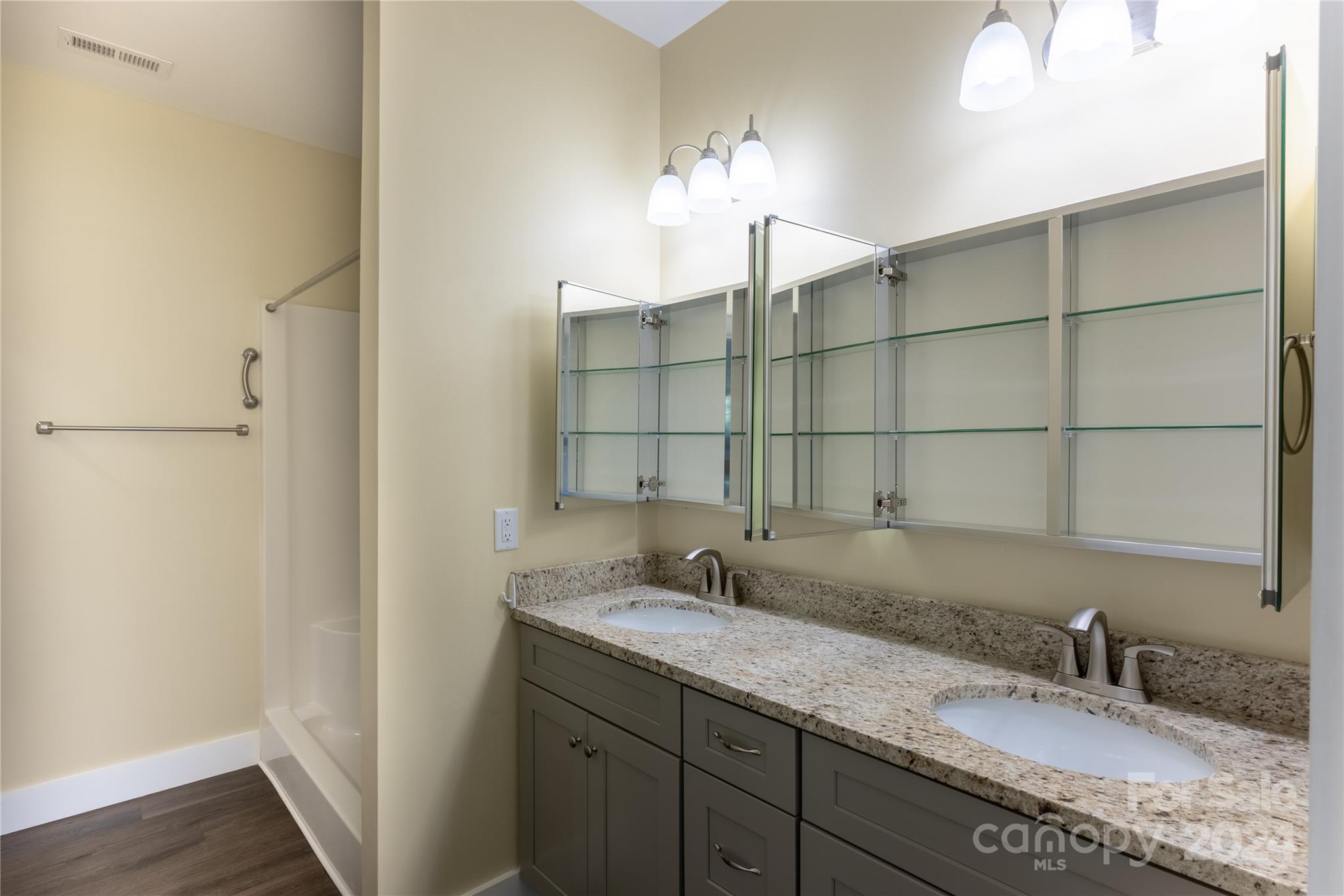 Riverwind - Residential