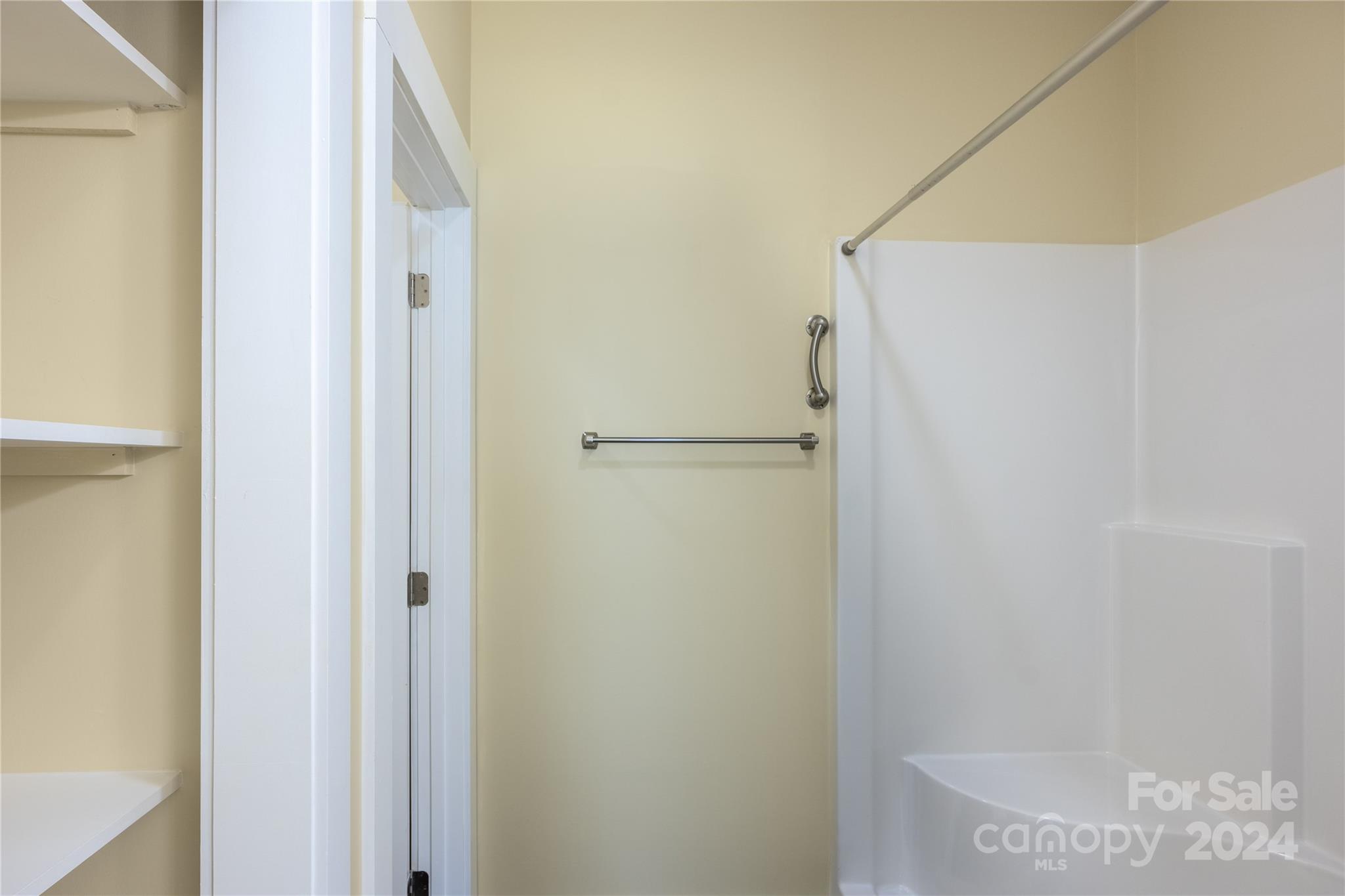 Riverwind - Residential