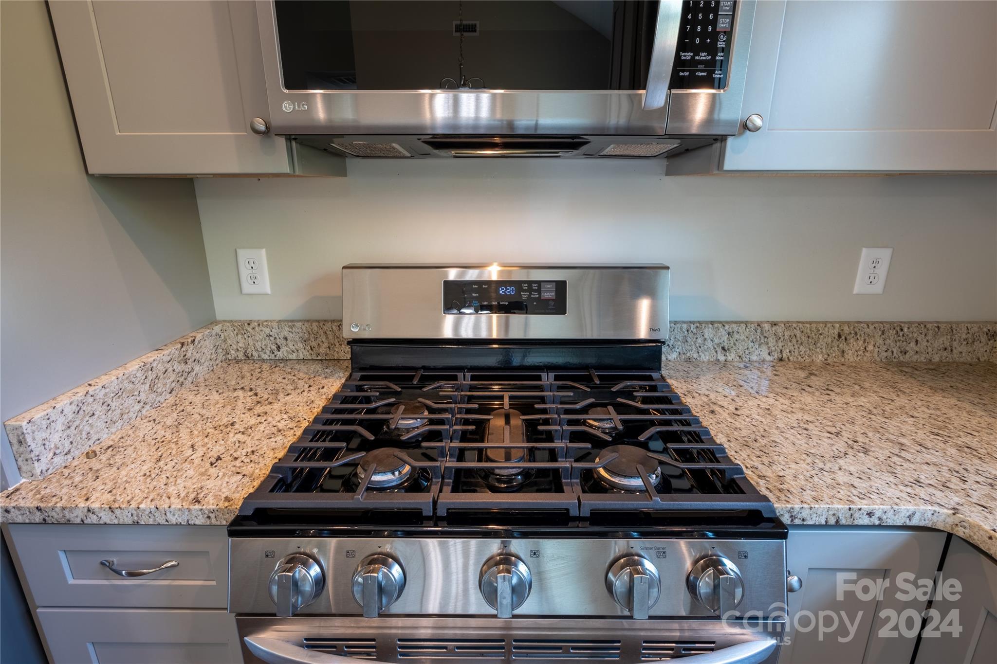 Riverwind - Residential