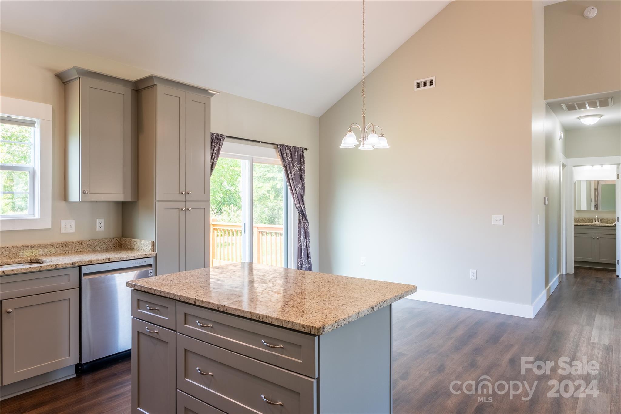 Riverwind - Residential