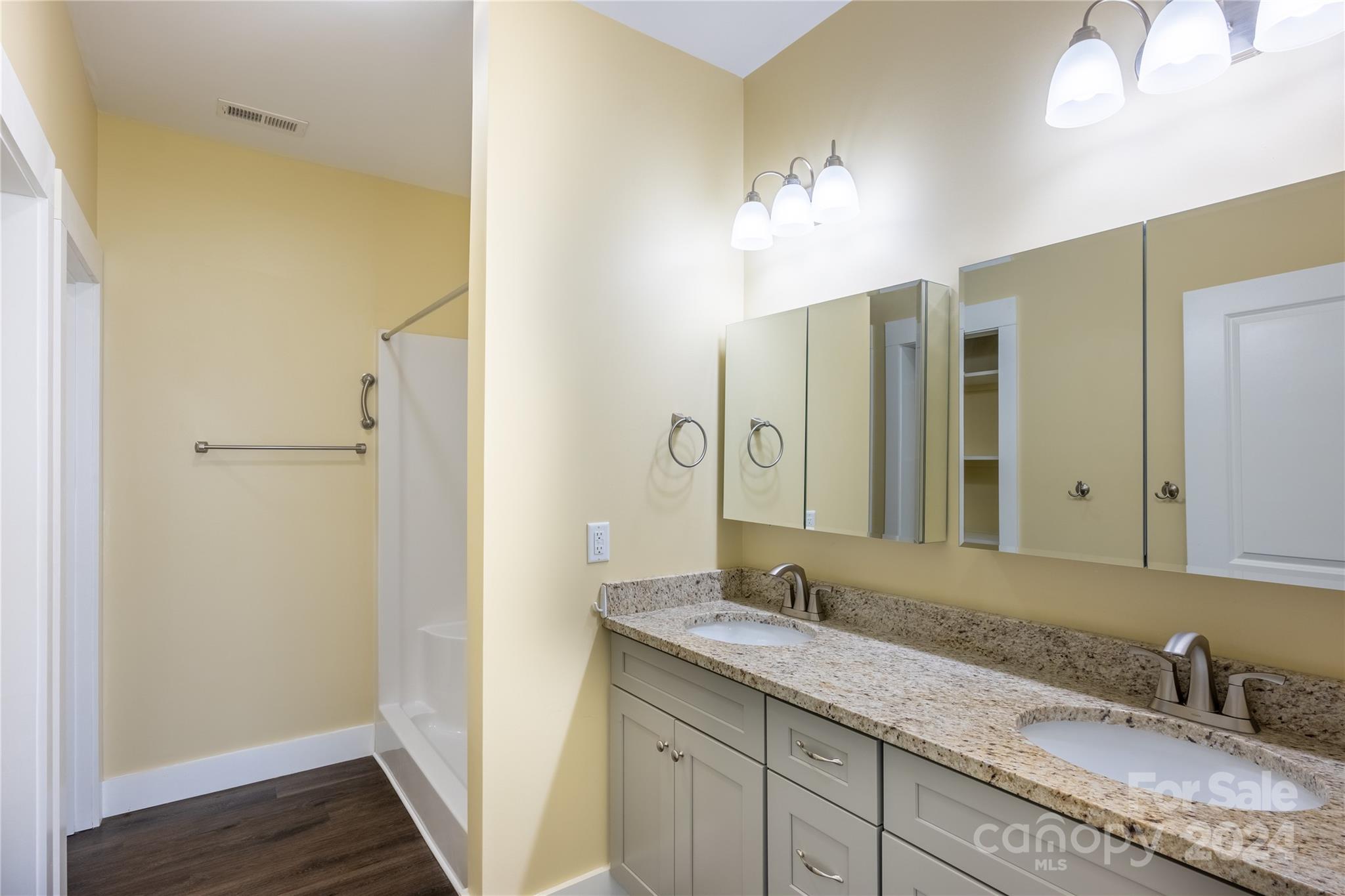 Riverwind - Residential