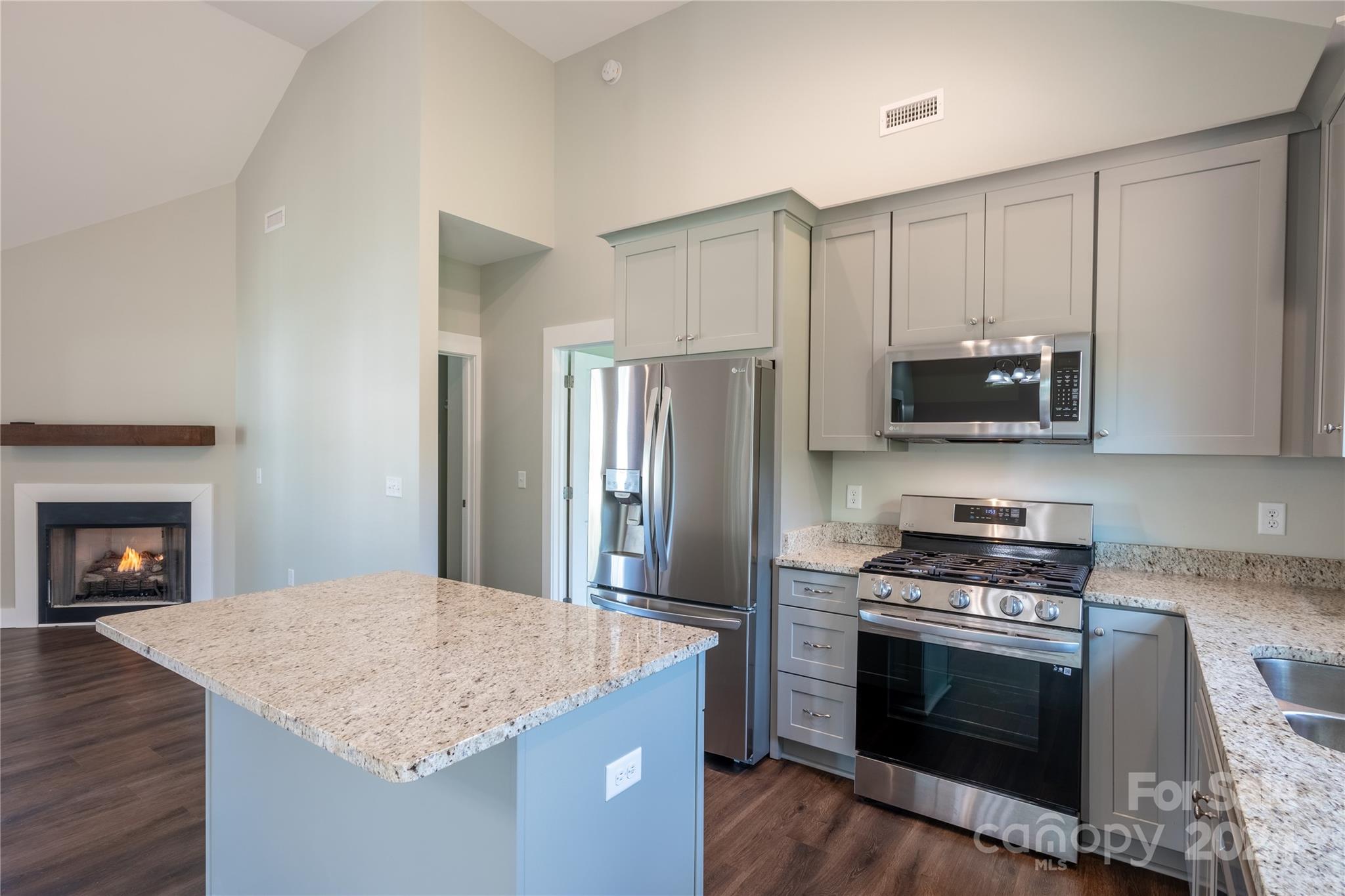 Riverwind - Residential