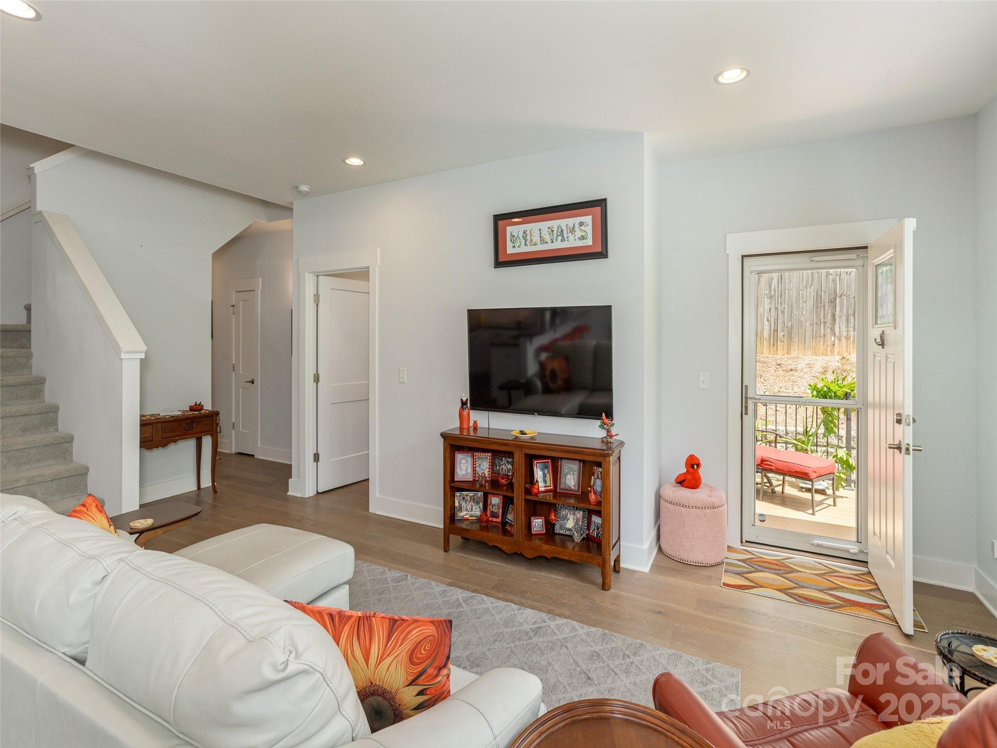 Dillingham Woods - Residential