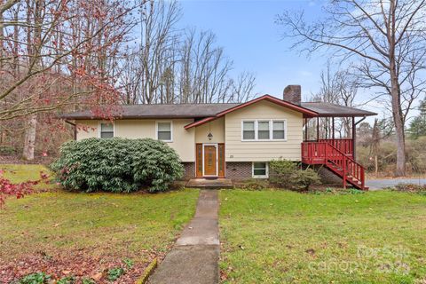 A home in Hendersonville