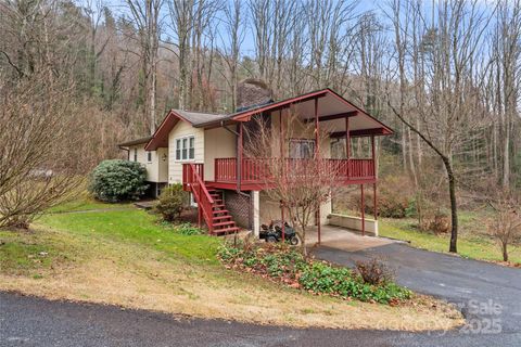 A home in Hendersonville