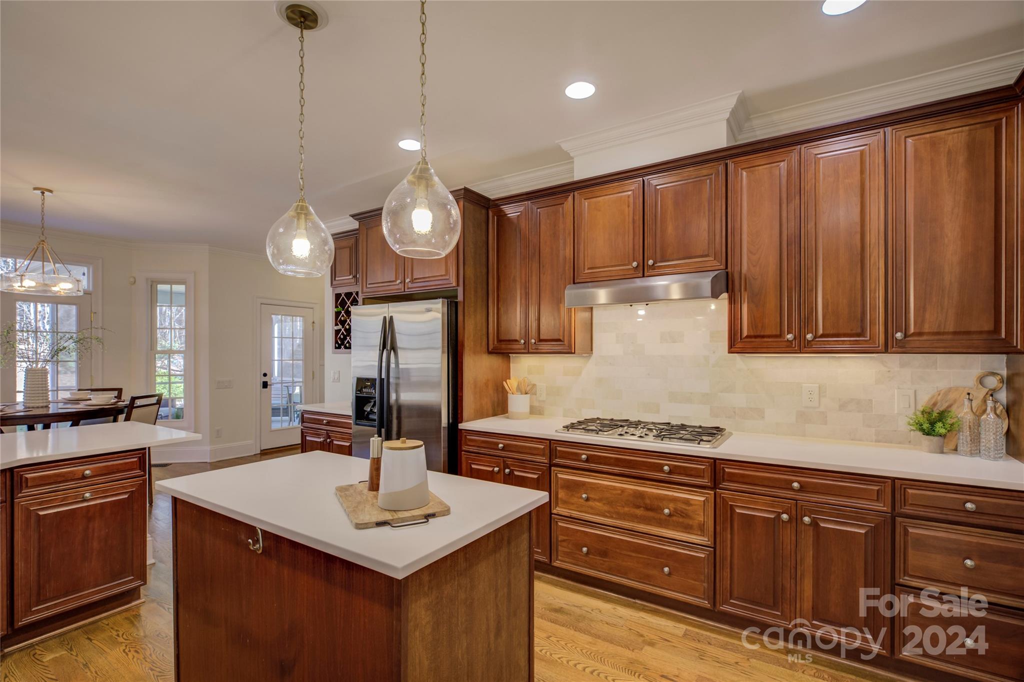 Water Edge - Residential