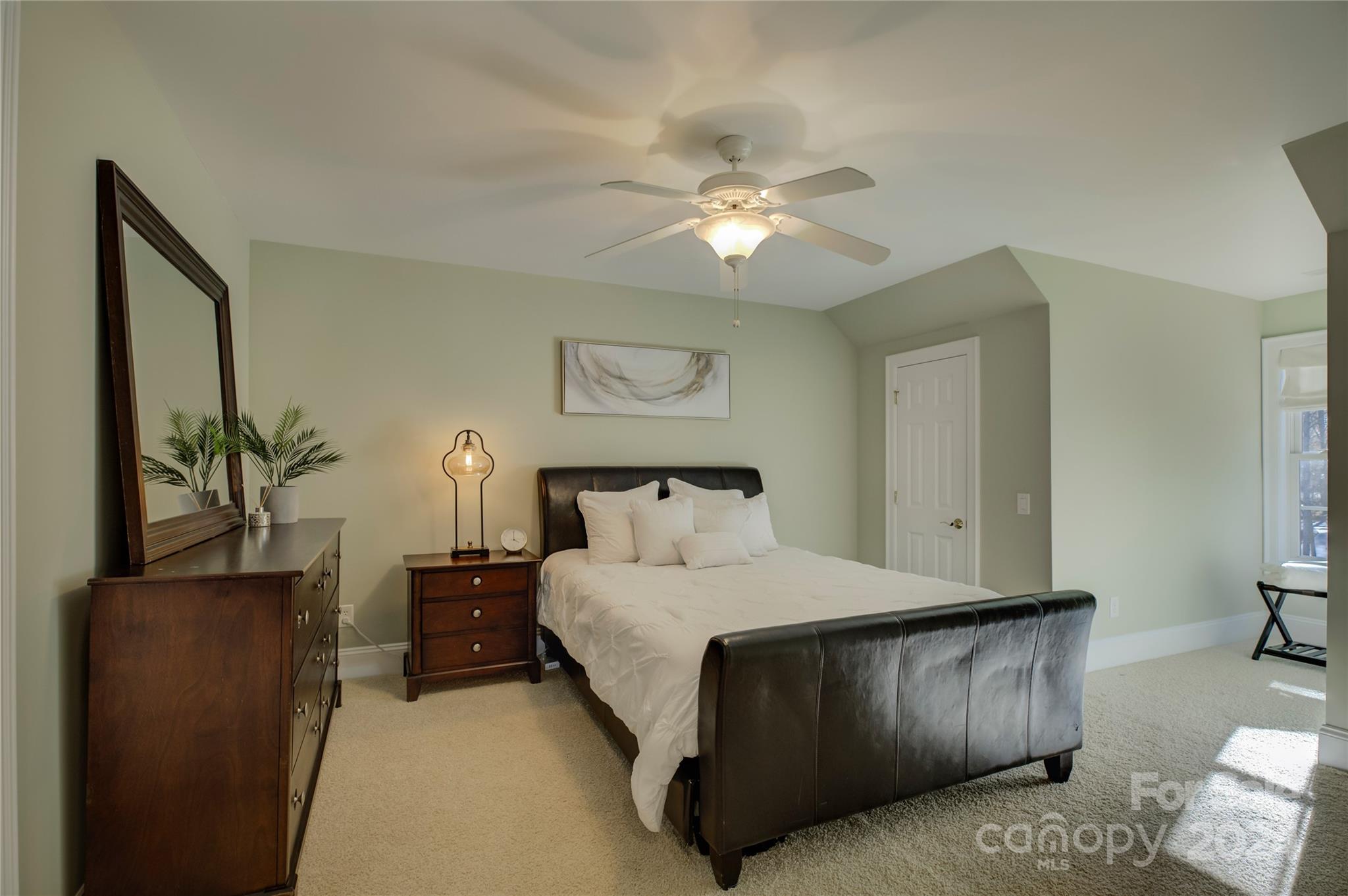 Water Edge - Residential