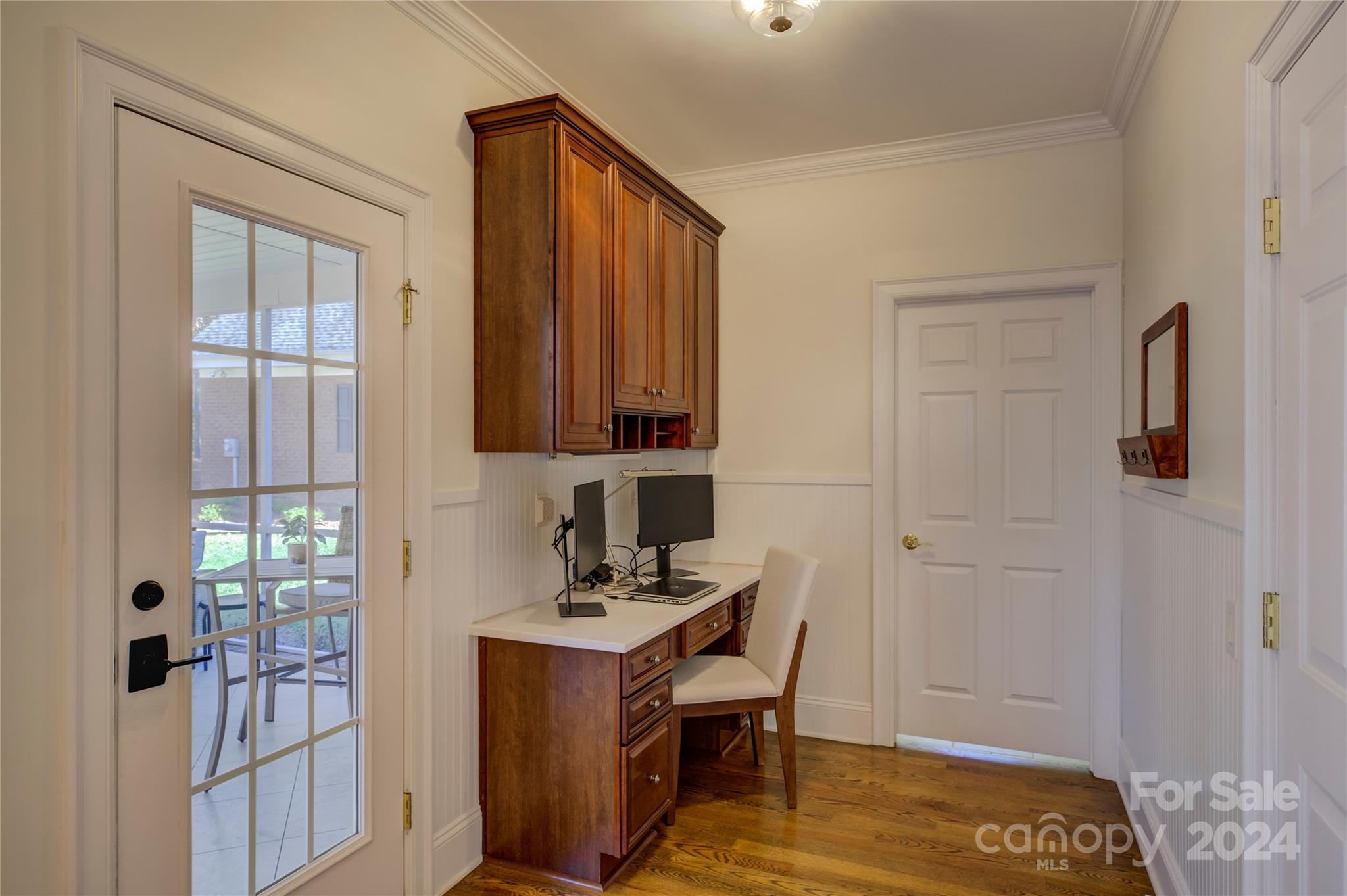 Water Edge - Residential