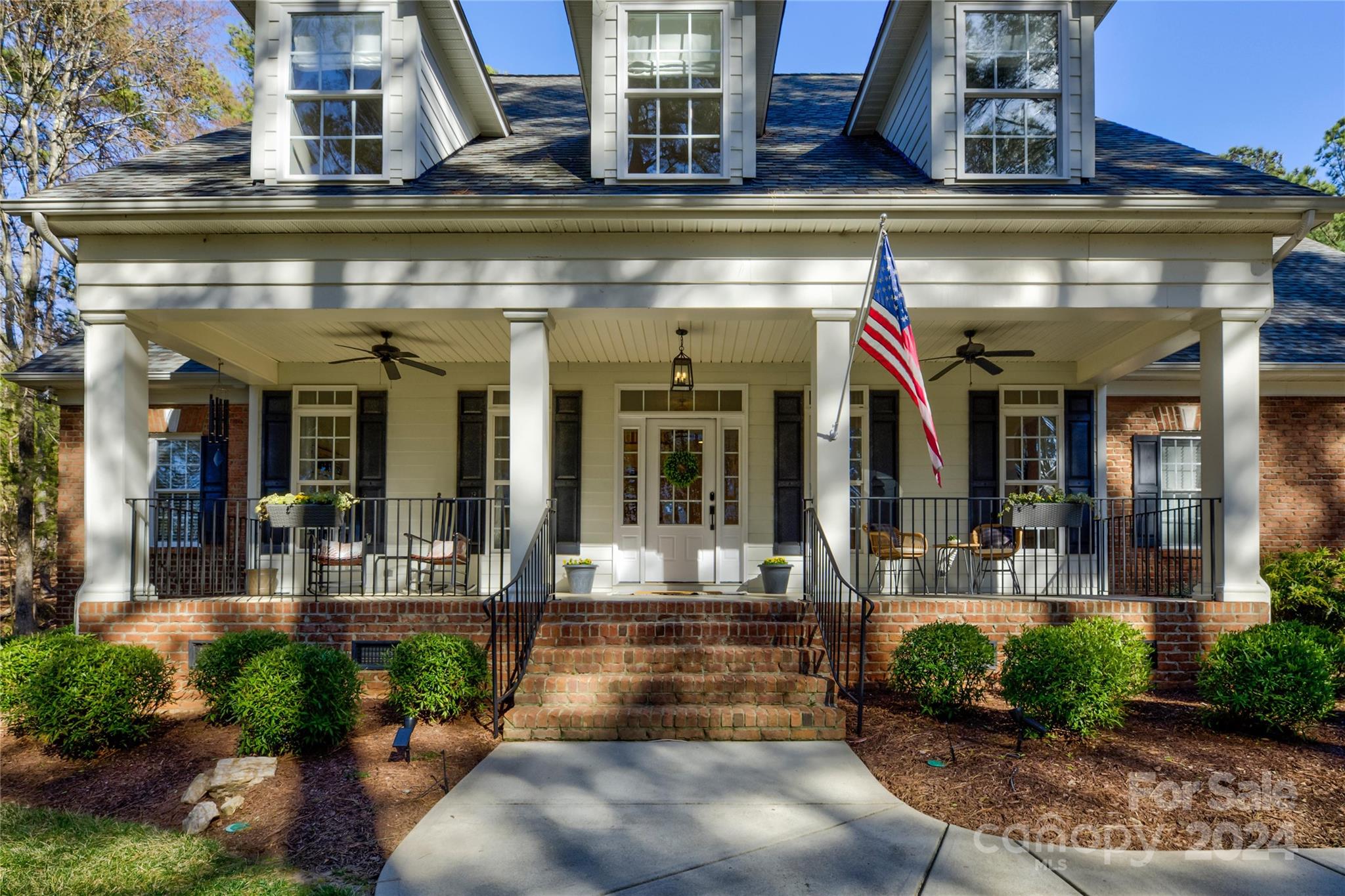 Water Edge - Residential