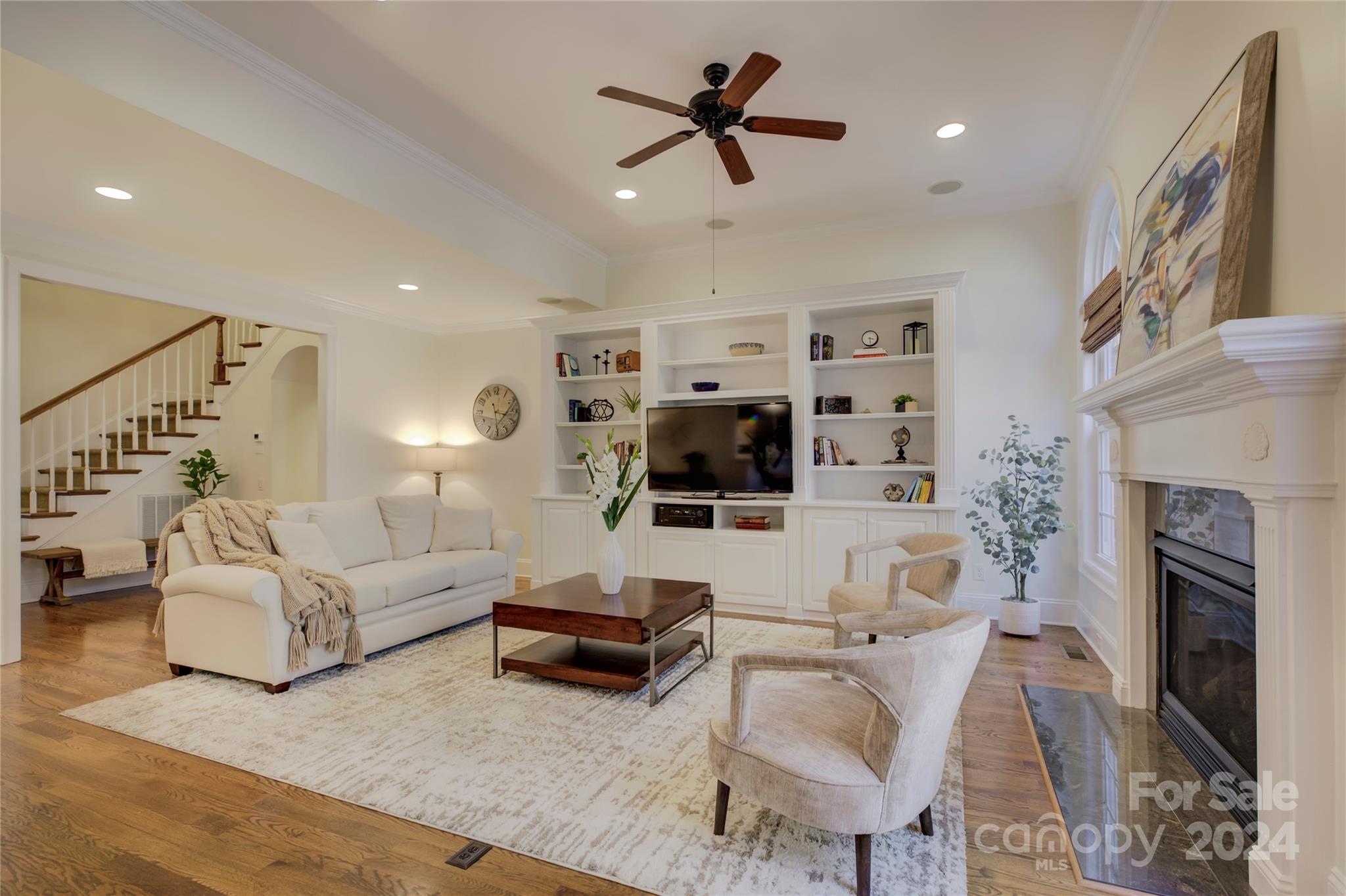 Water Edge - Residential