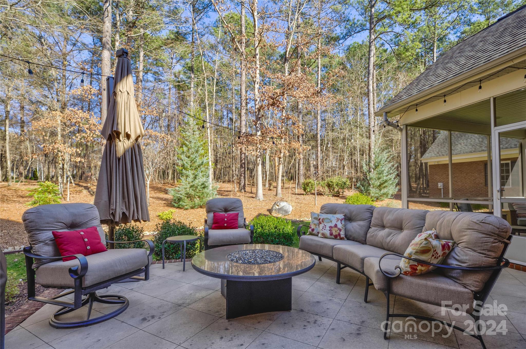 Water Edge - Residential