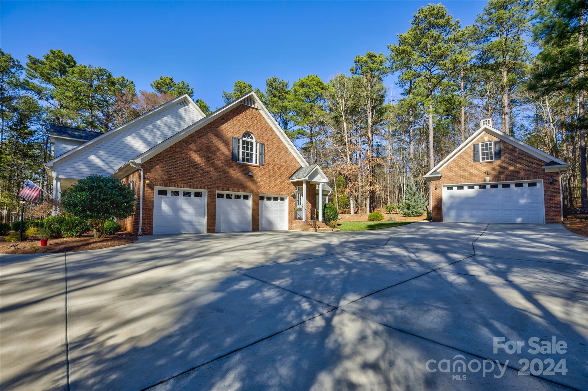 Water Edge - Residential