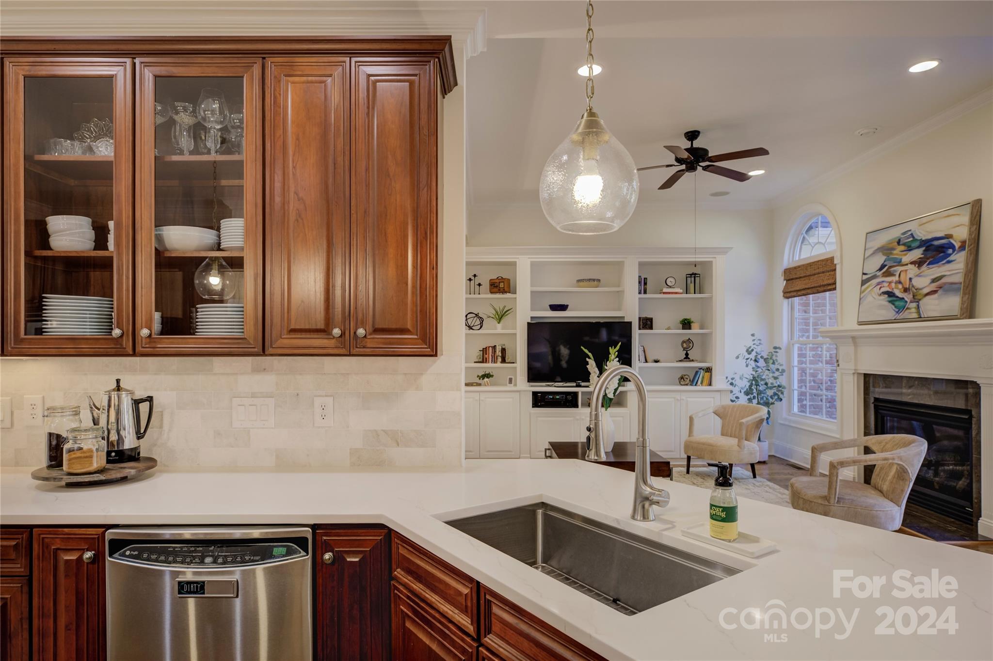 Water Edge - Residential