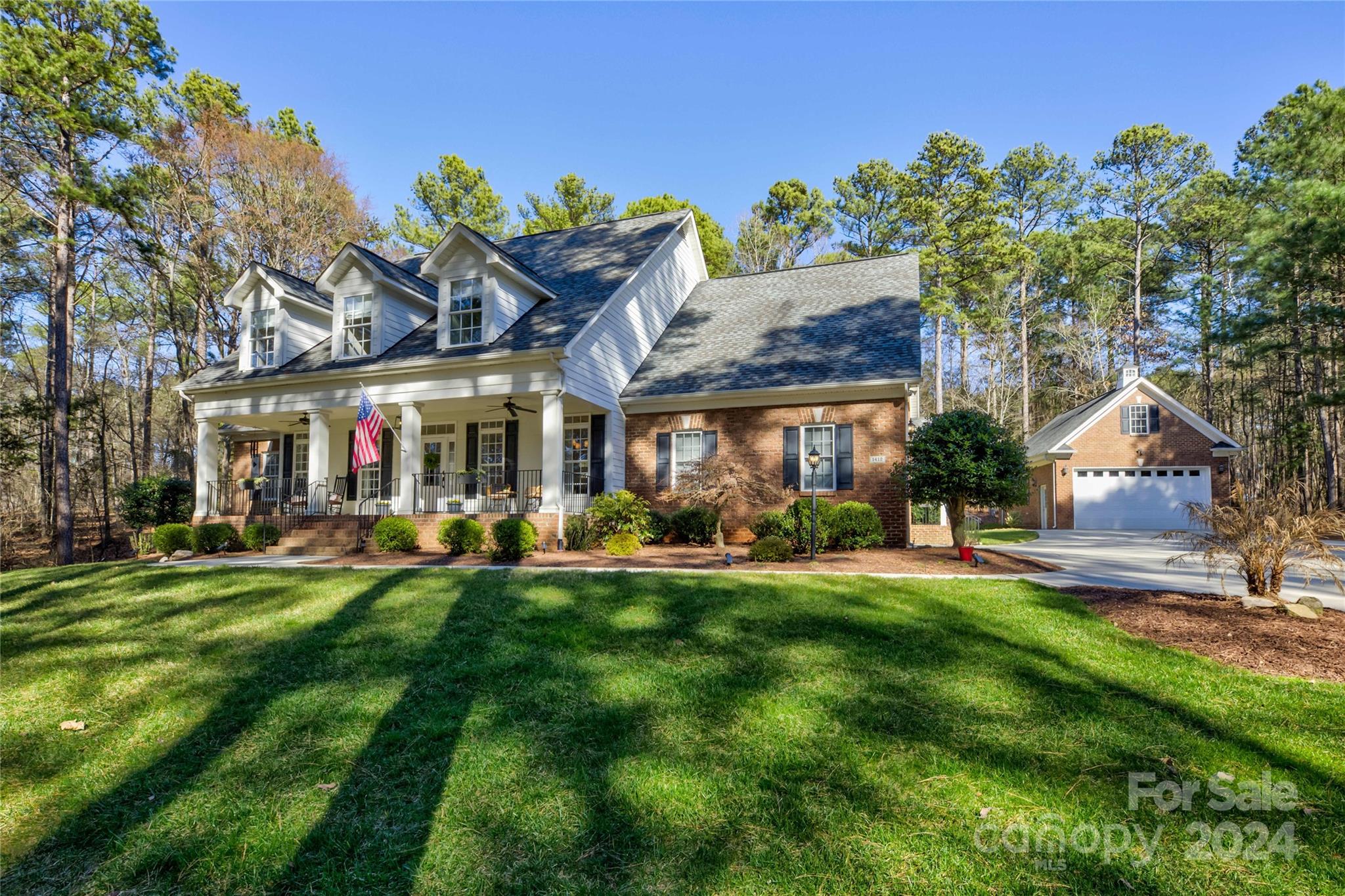 Water Edge - Residential