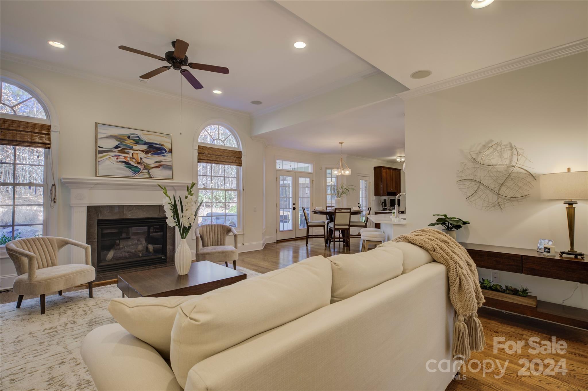 Water Edge - Residential