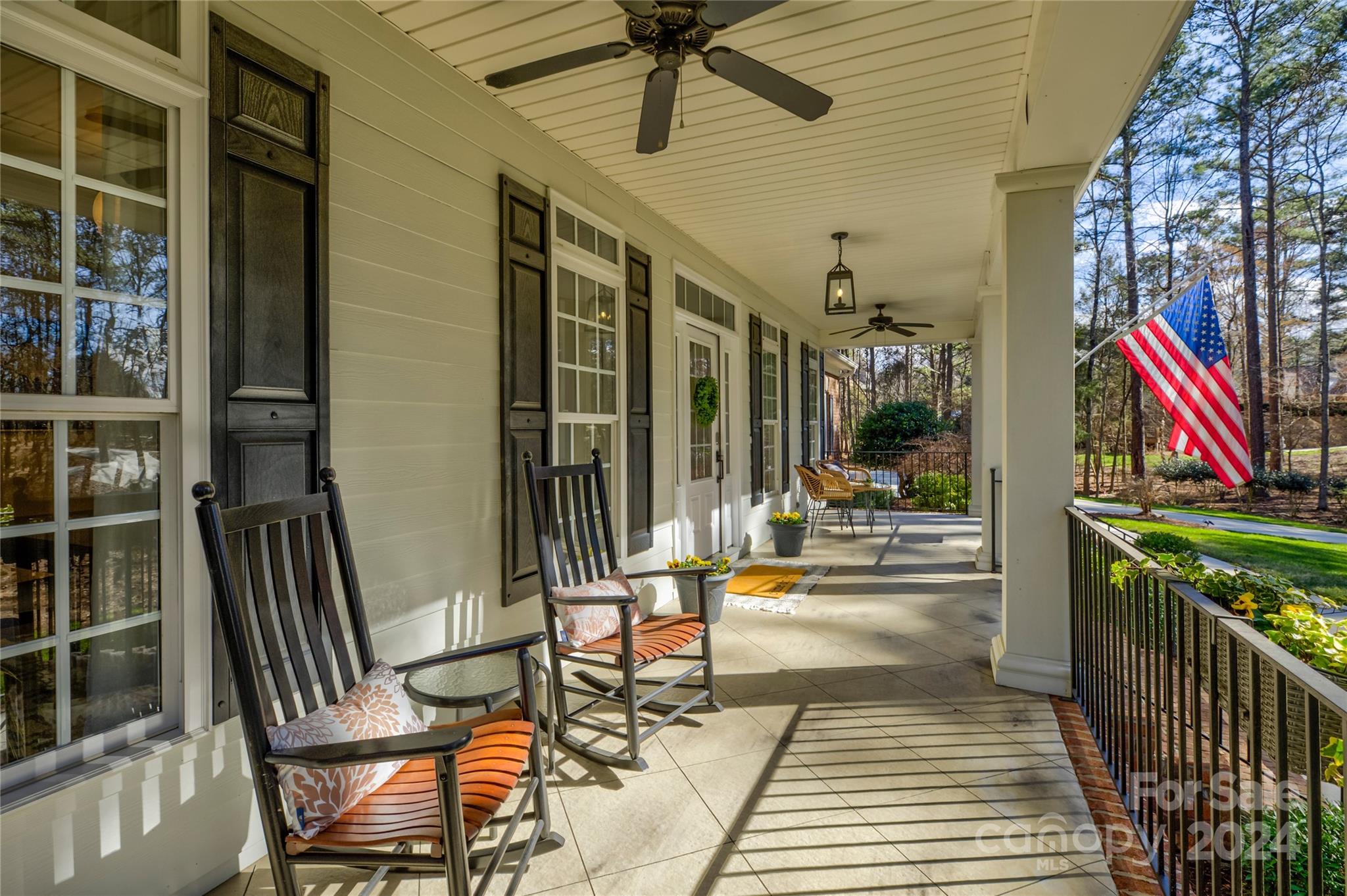 Water Edge - Residential