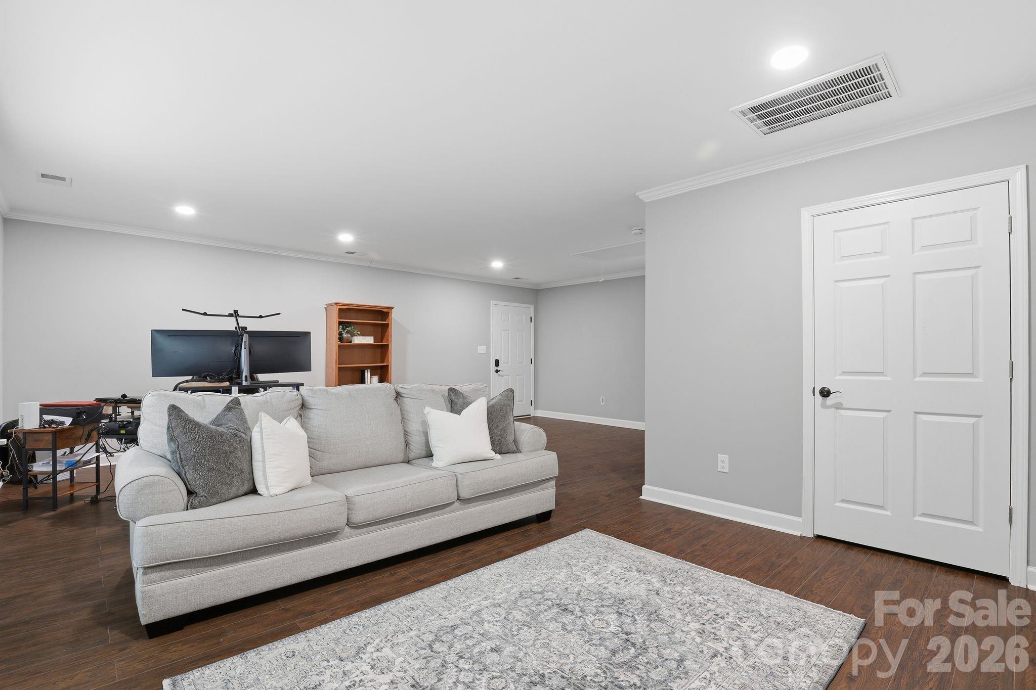 Pebble Bay - Residential