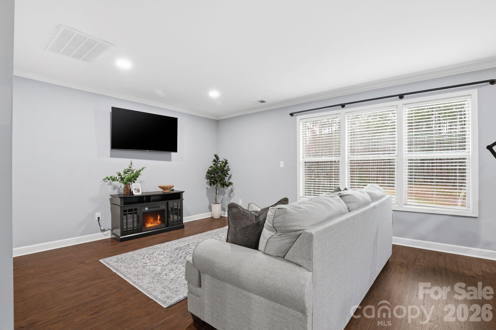 Pebble Bay - Residential