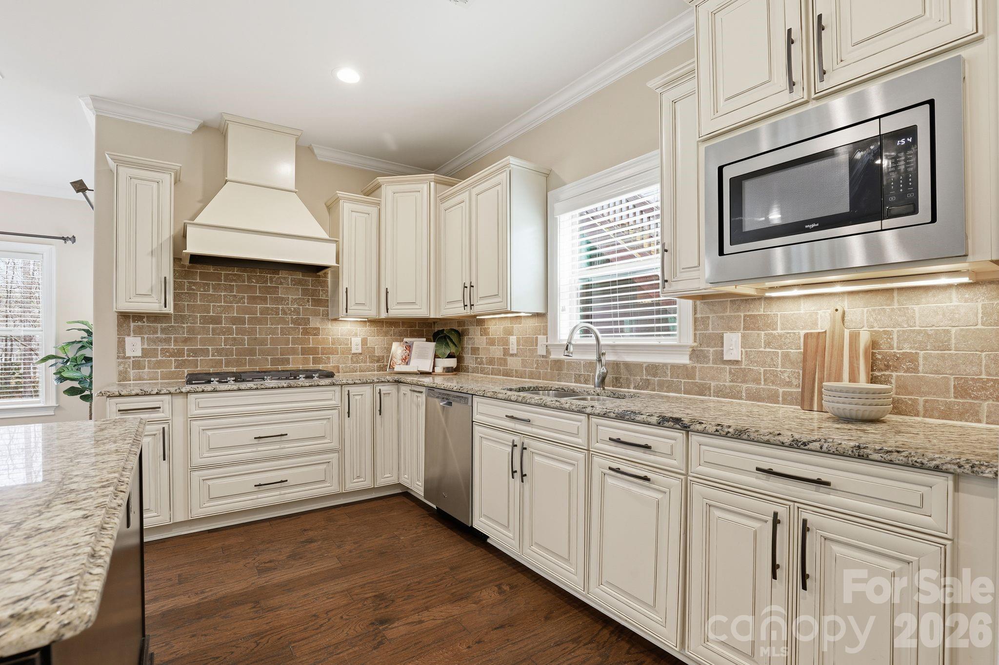 Pebble Bay - Residential