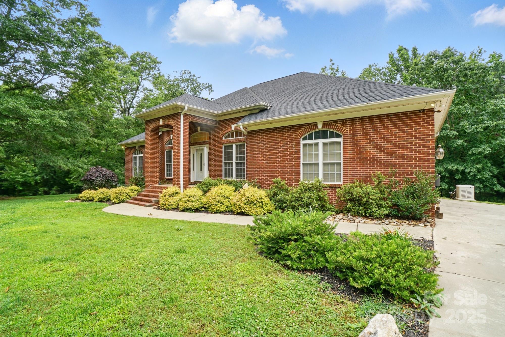 1567 Fayrene Road