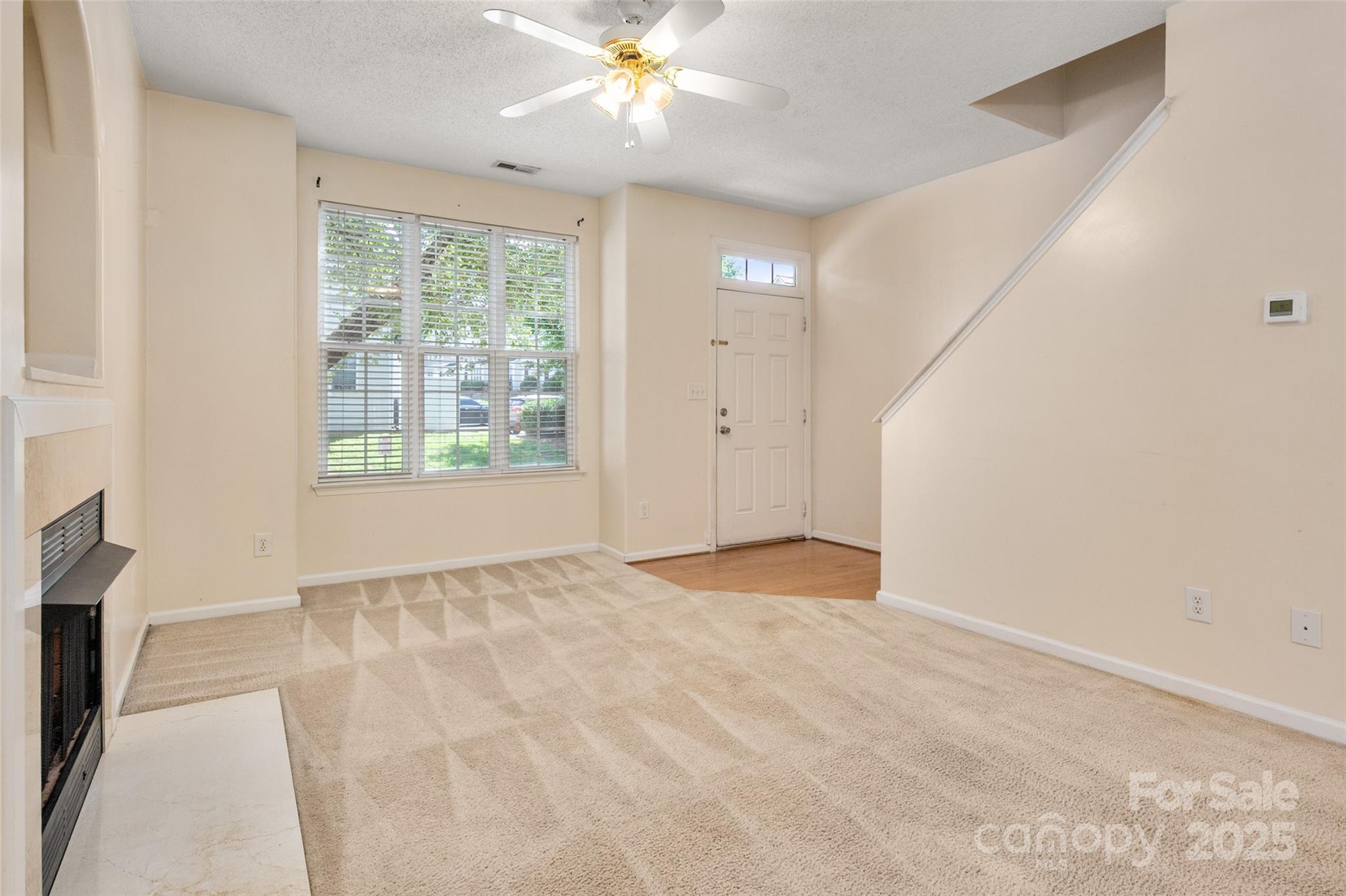 575 Goldstaff Lane