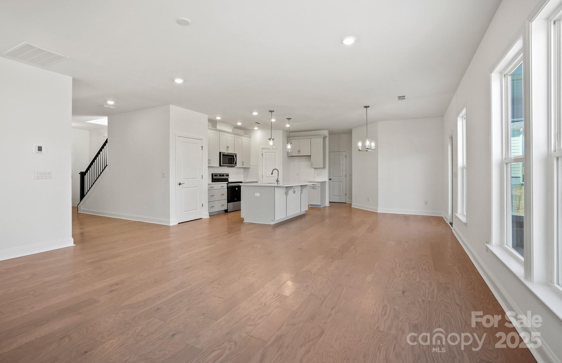 Kinsdale - Residential