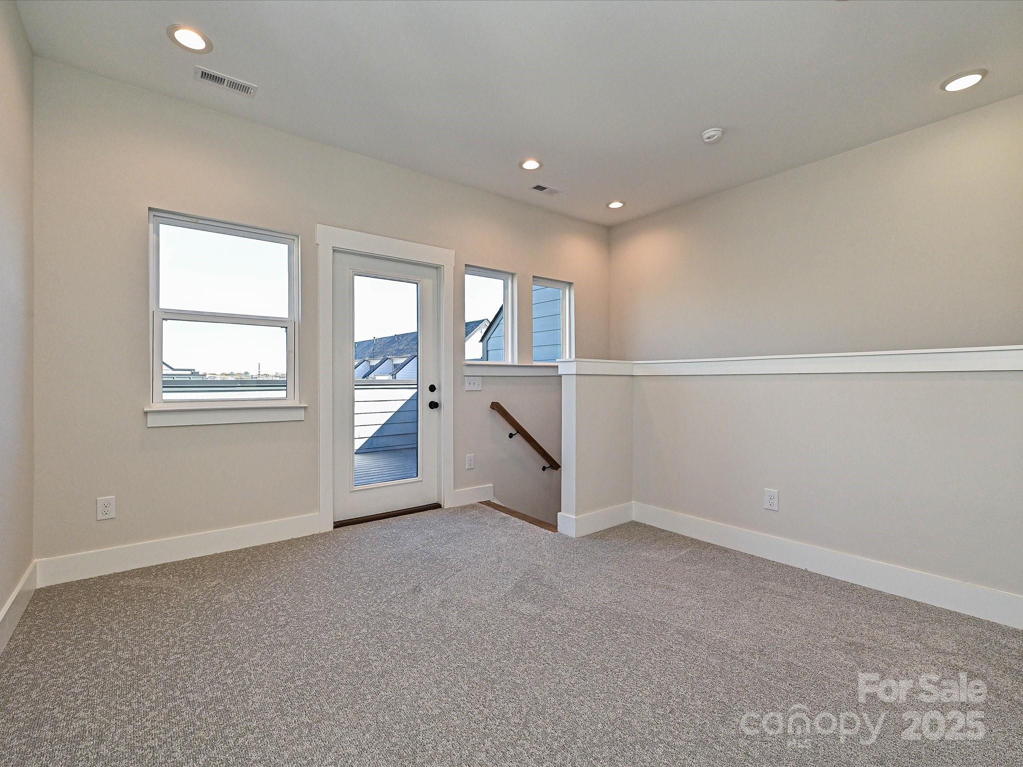 Equinox - Residential