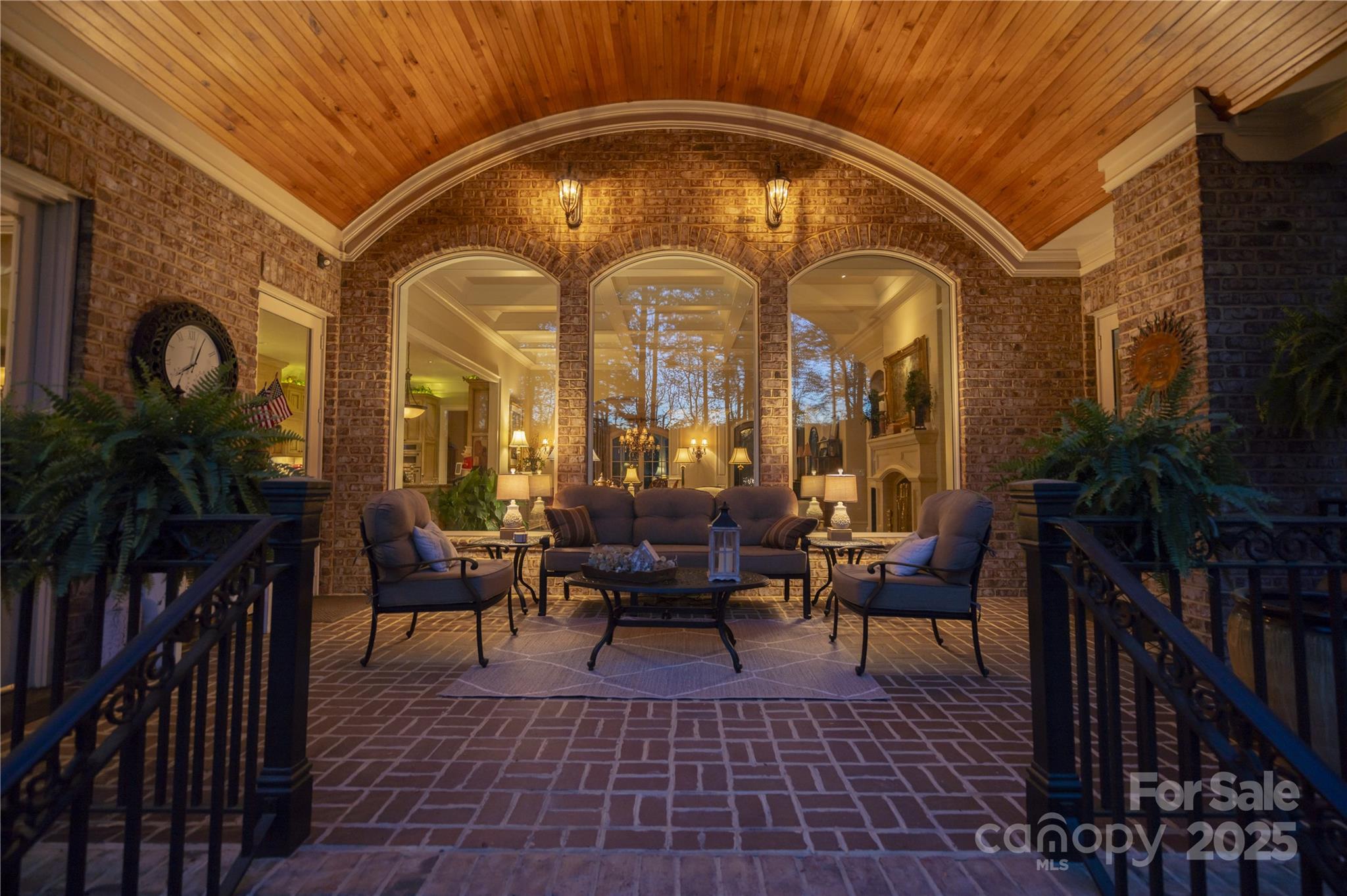 Yachtsman Point - Residential