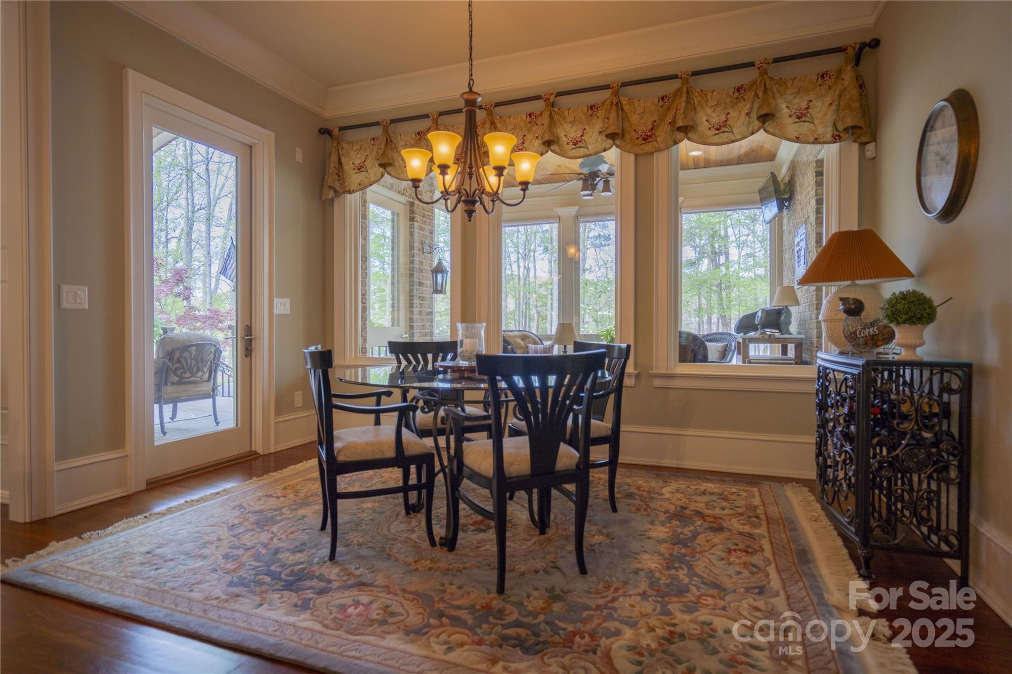 Yachtsman Point - Residential