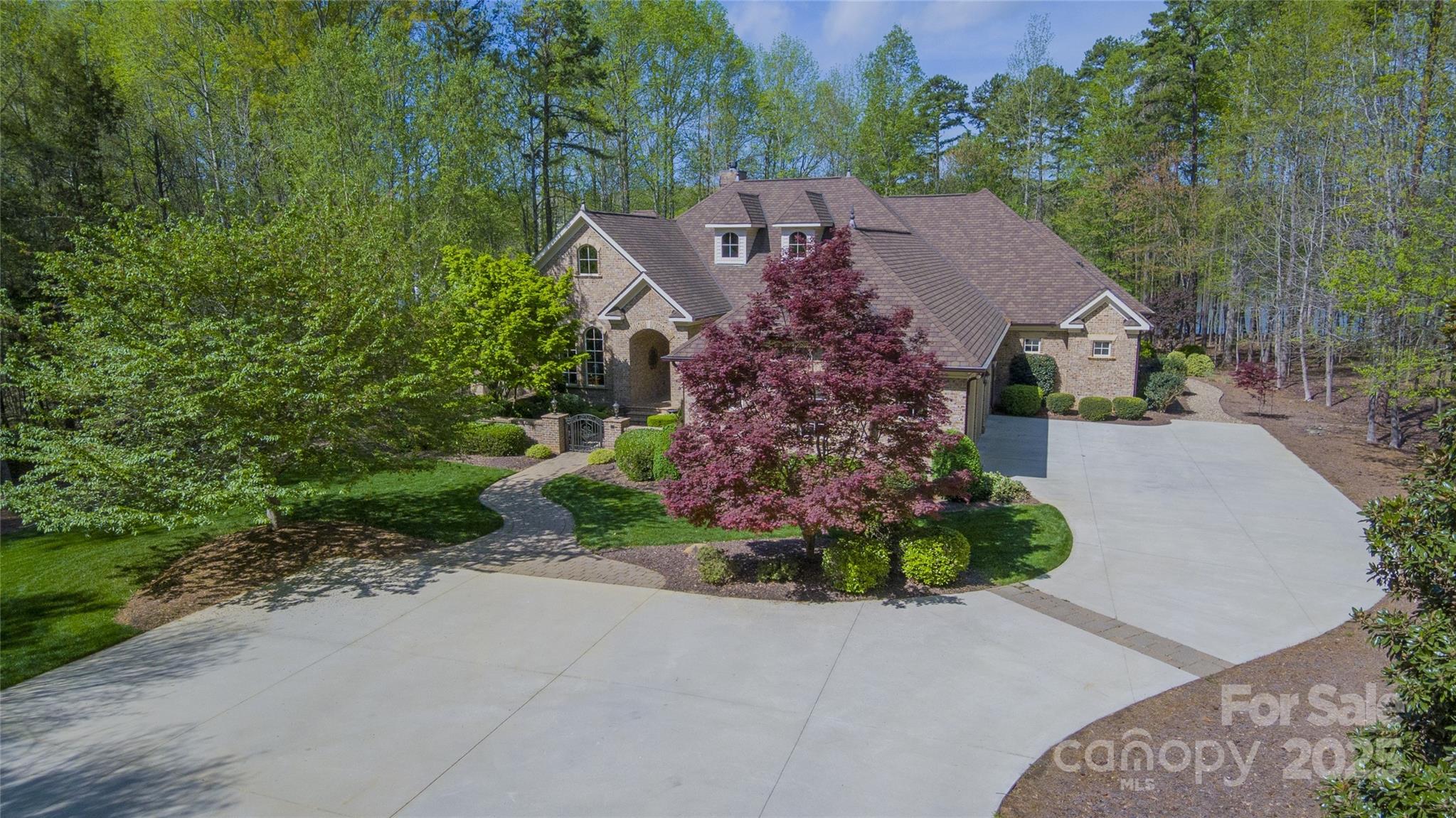 716 Scout Road