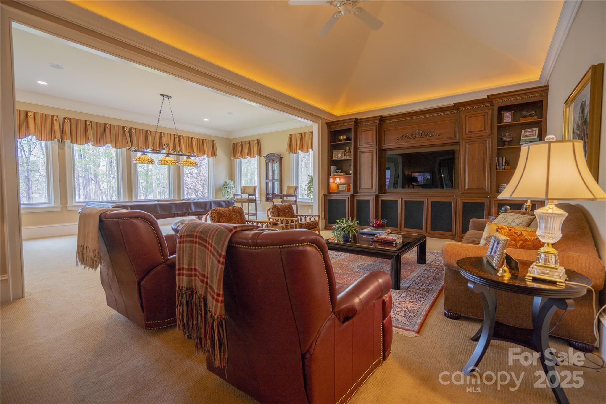 Yachtsman Point - Residential