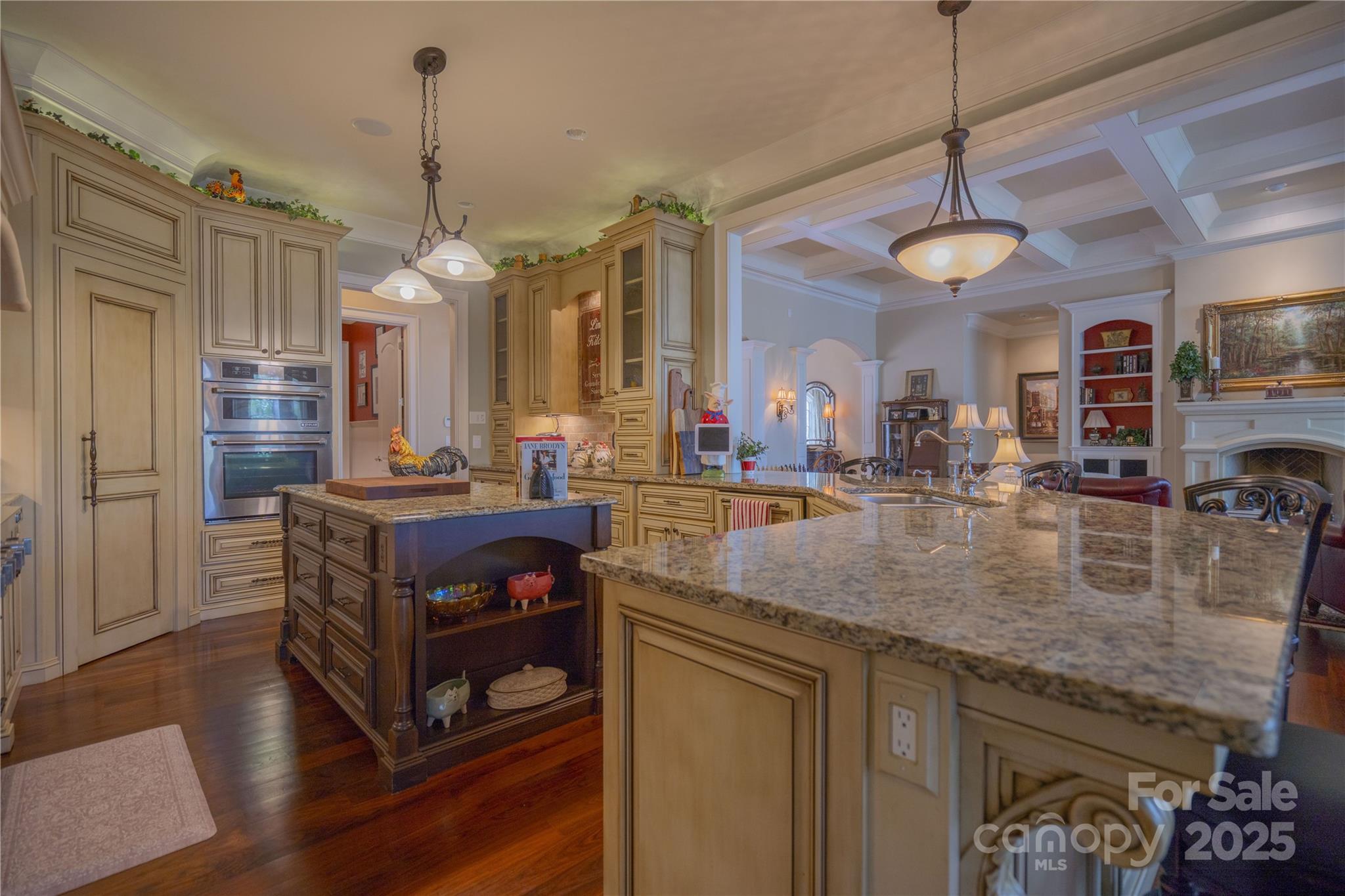 Yachtsman Point - Residential