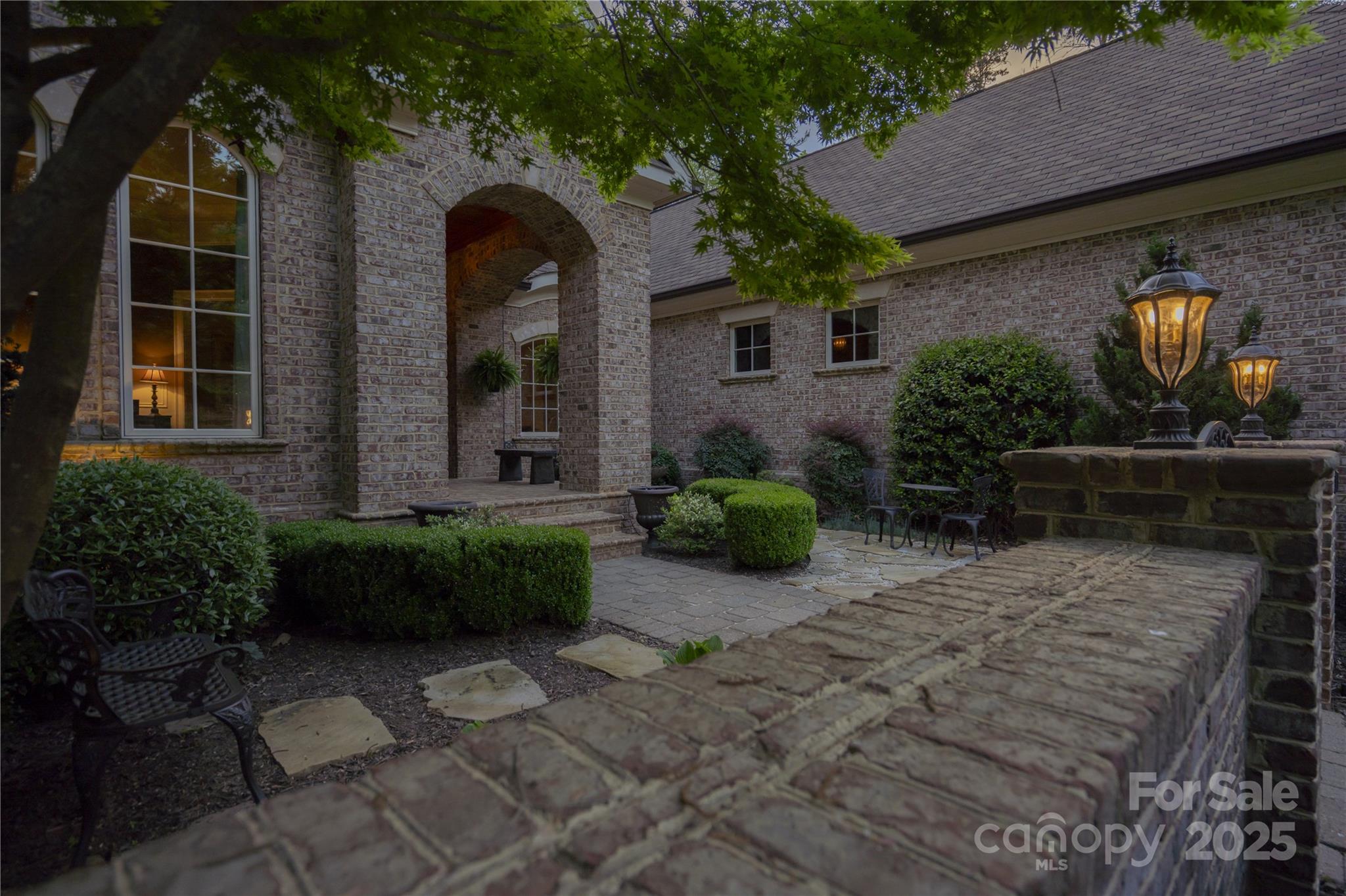 Yachtsman Point - Residential