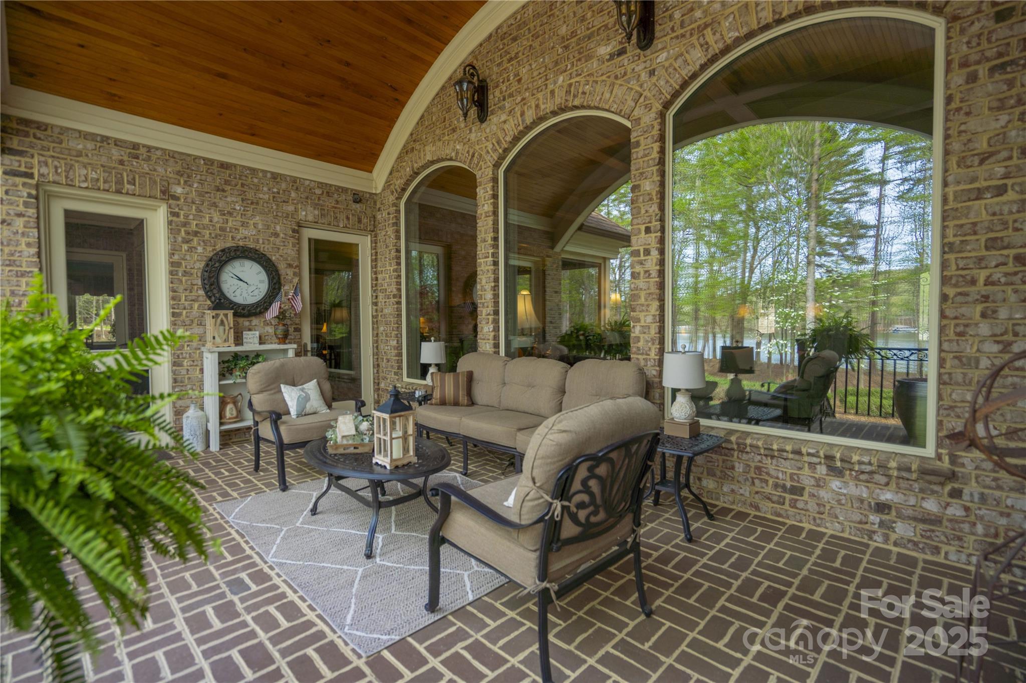 Yachtsman Point - Residential