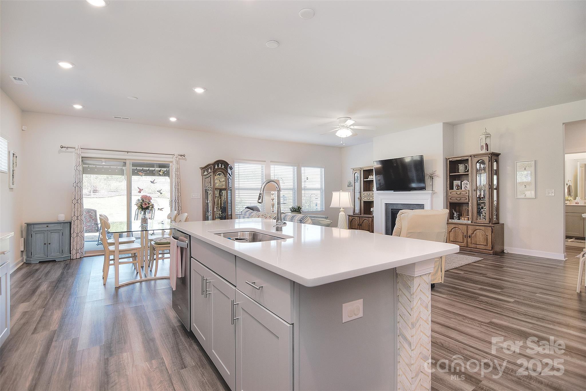 11616 Solstice Way