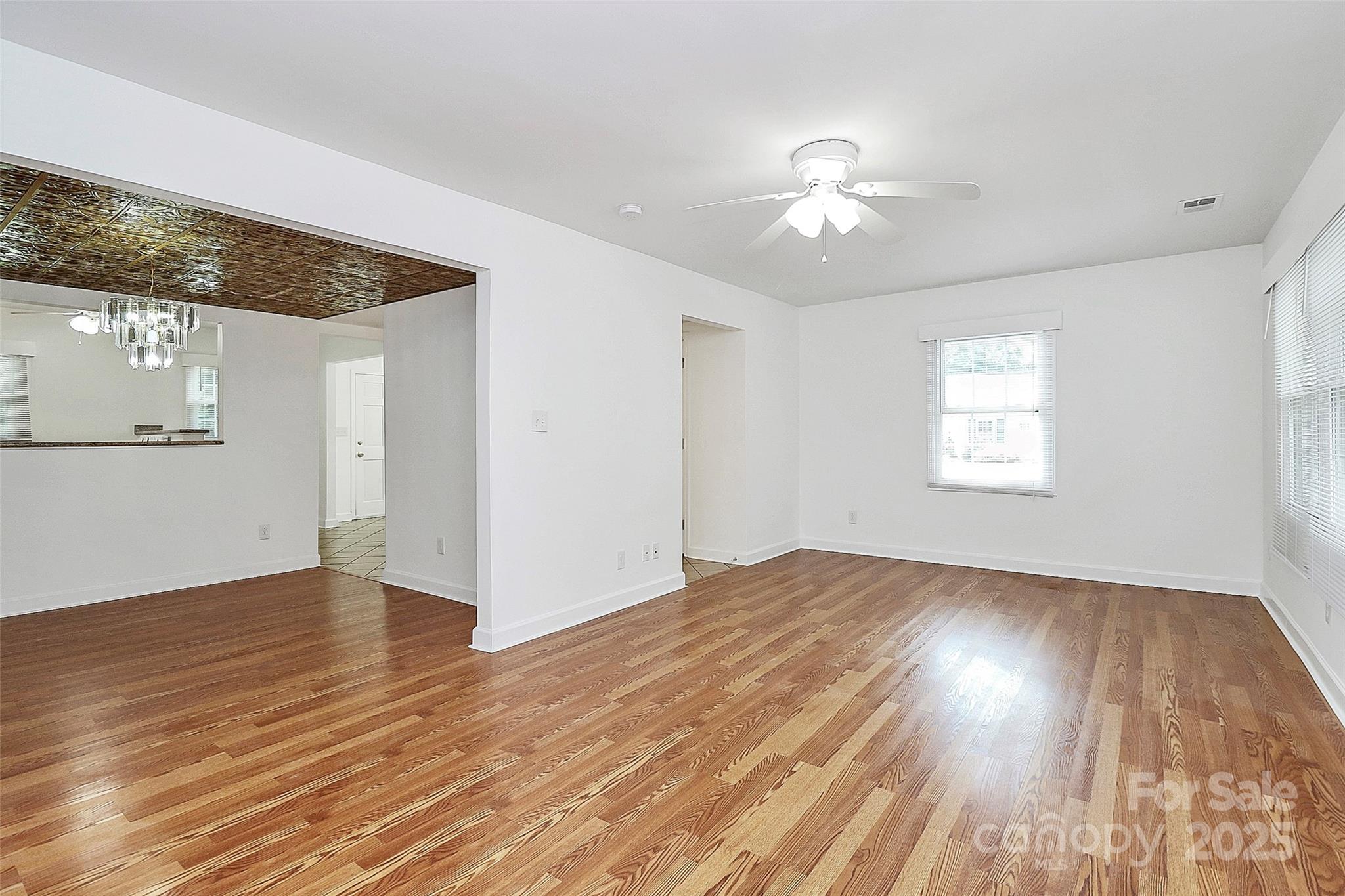 8062 Knights Bridge Road