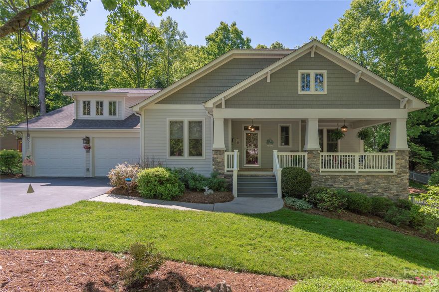 Charming, ideally located 3 BR/2.5 BA one owner/one level home on serene wooded cul-de-sac is move-in ready. Main level offers a sprawling open floor plan and generously sized rooms. A full unfinished, pre-plumbed walk-out basement & add'l walk-up attic offer space for add'l storage or future finishing. Enjoy a sunlit formal DR, eat-in area opening up to a foliage-facing back porch & spacious kitchen. Designated room for the work-at-home owner too! Space to entertain friends extends outside the home as well,with a fenced, beautifully maintained yard stretching around the home’s exterior; a large, inviting covered front porch; and back porch overlooking yard & forest. See list attached/recent improvements.  
Stroll for less than ten minutes to reach the picturesque 62-acre lake, framed by the rolling Blue Ridge Mountains. Enjoy lakeside amenities including a sandy swim beach, clubhouse, floating dock, boathouse, sports courts, community firepit, and lakeside walking and running trails.