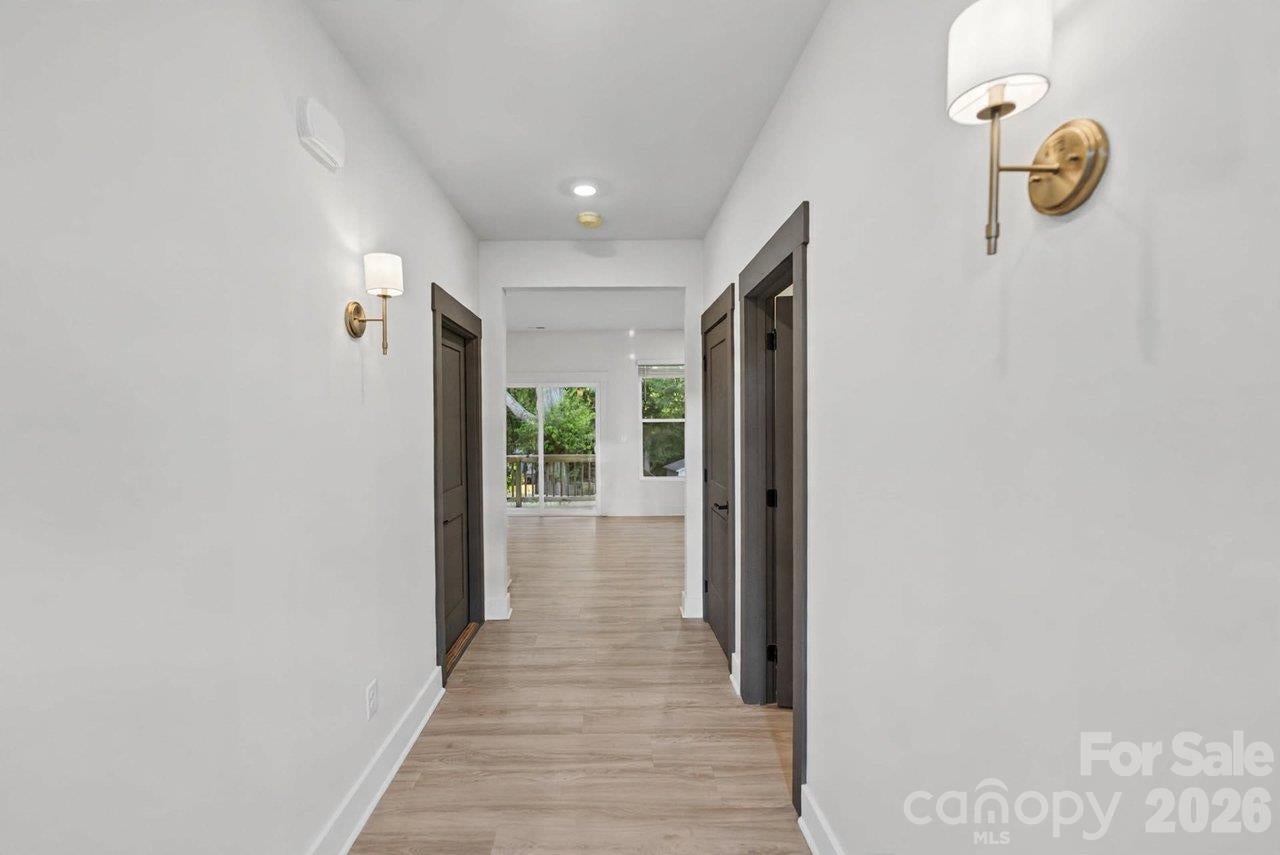 217 Price Street 56