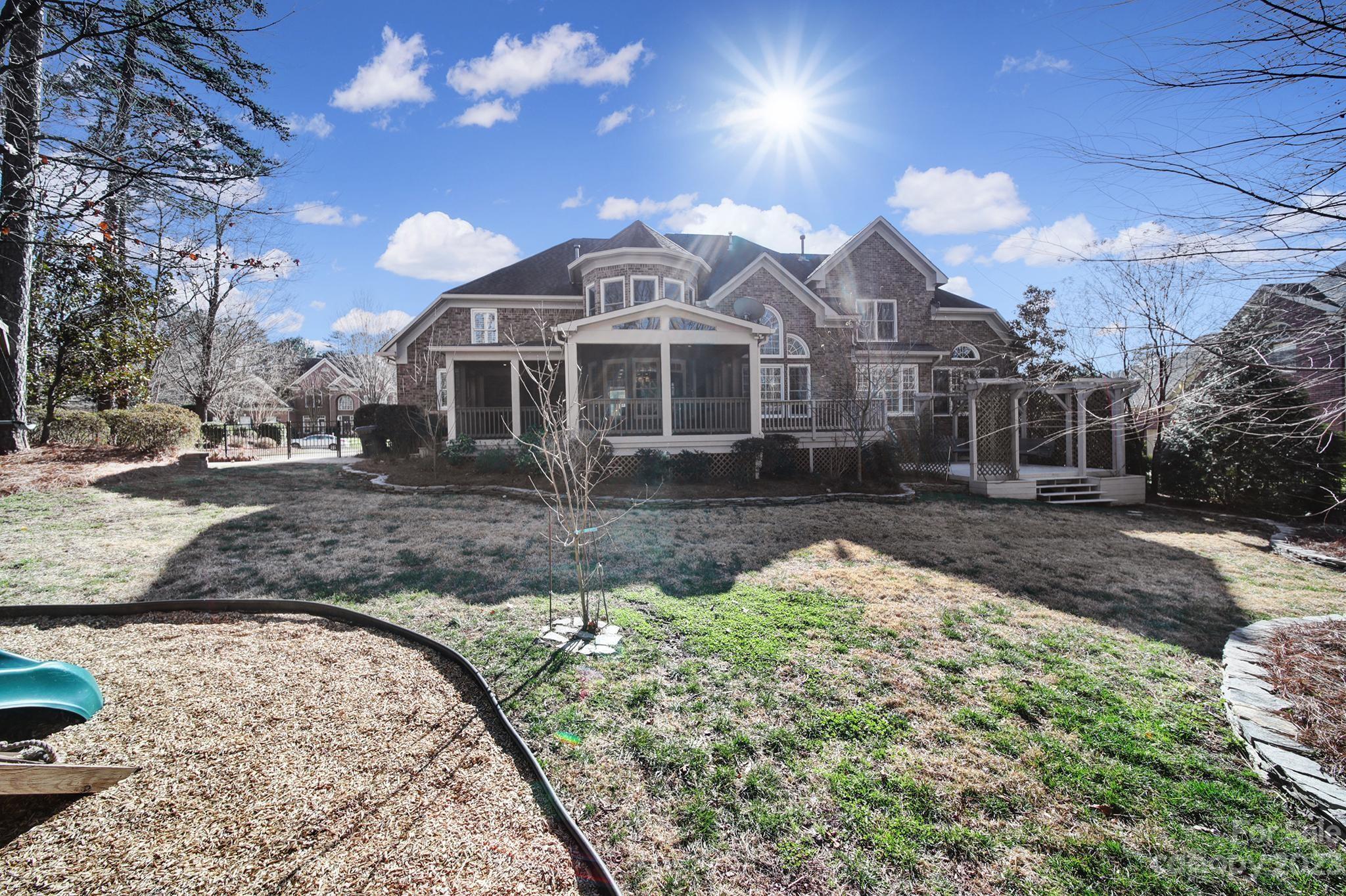Weddington Chase - Residential