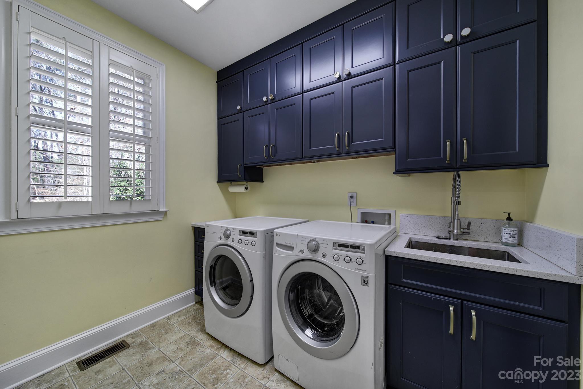 Weddington Chase - Residential