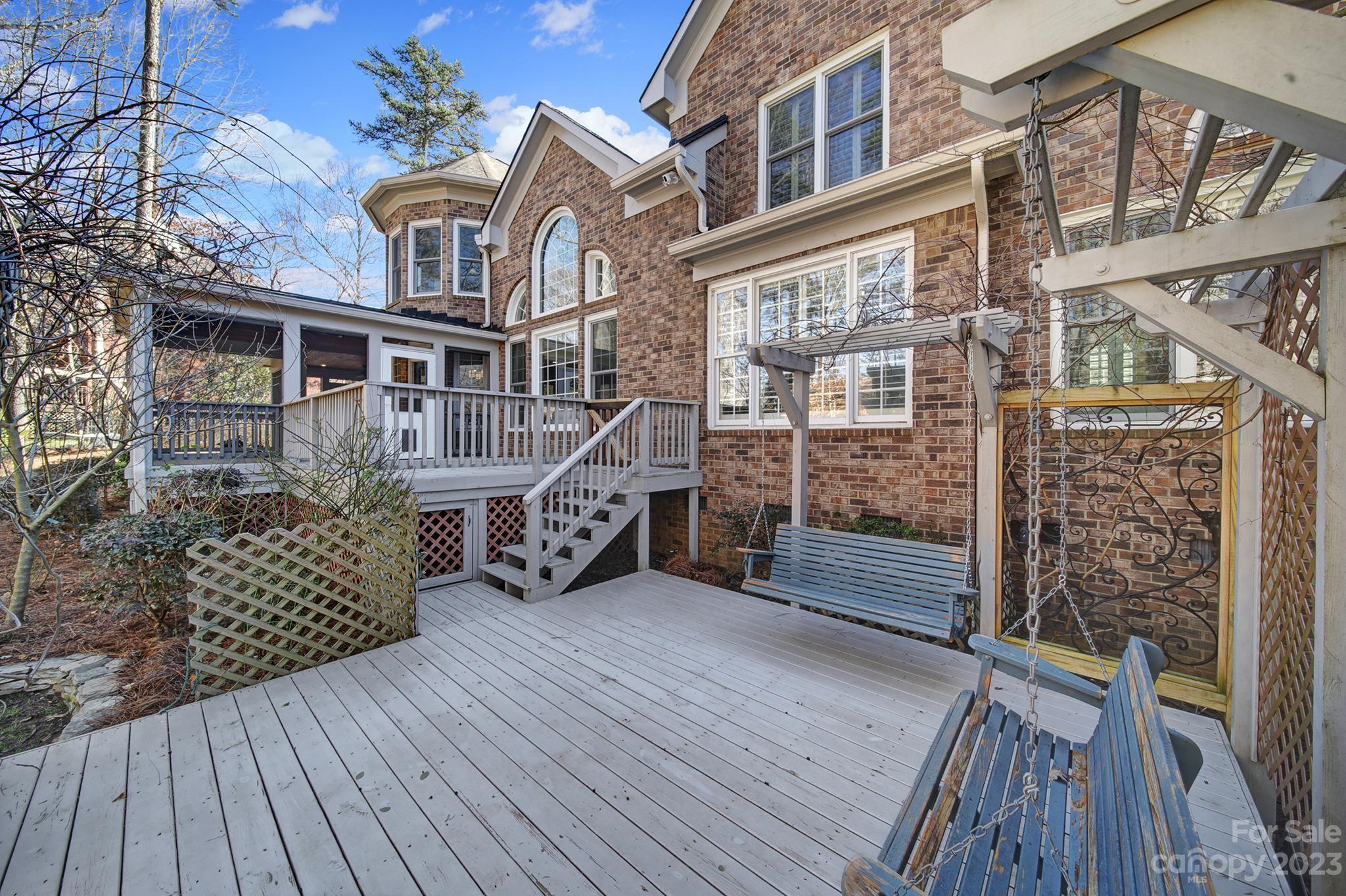 Weddington Chase - Residential