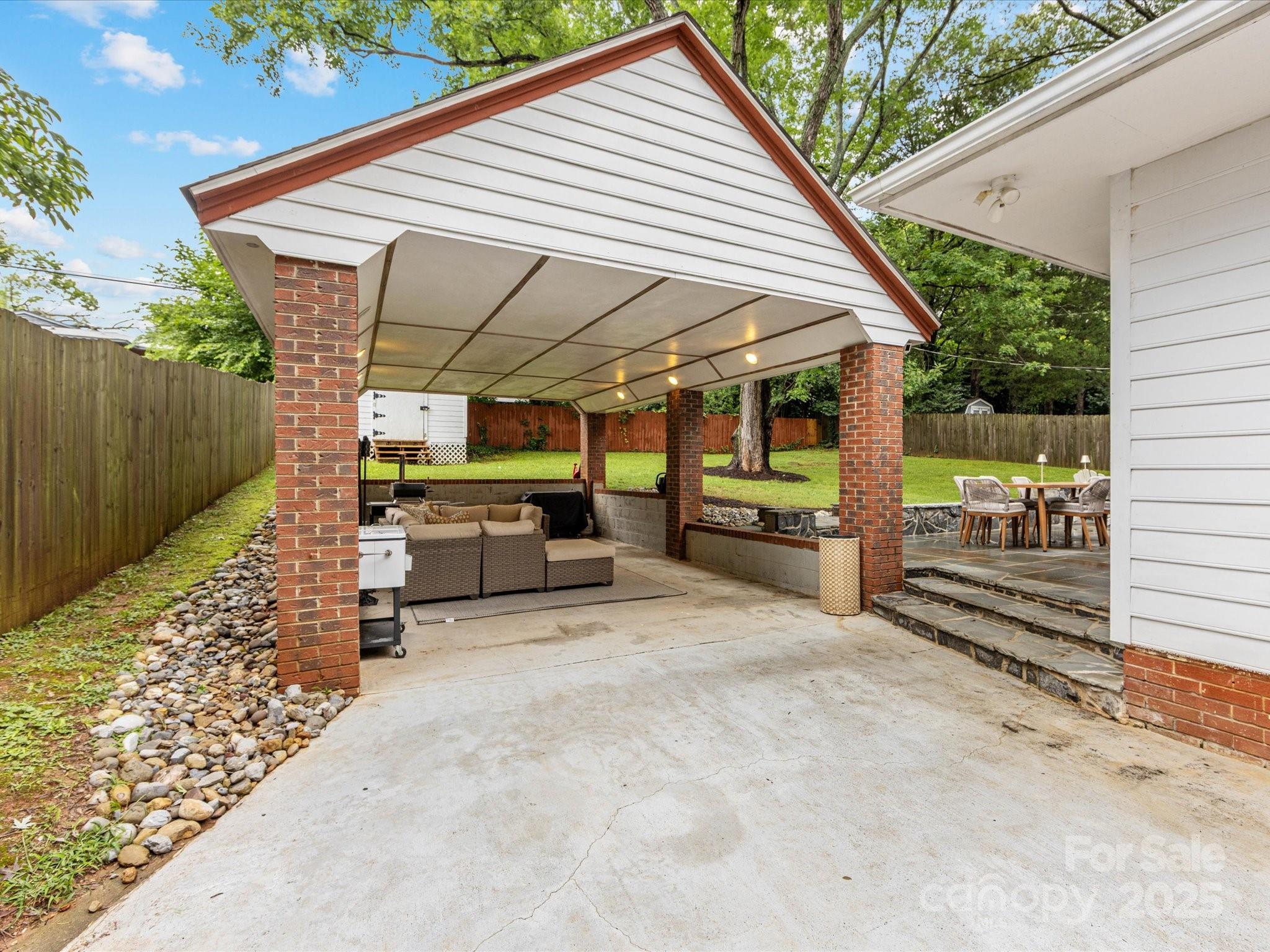 Madison Park - Residential